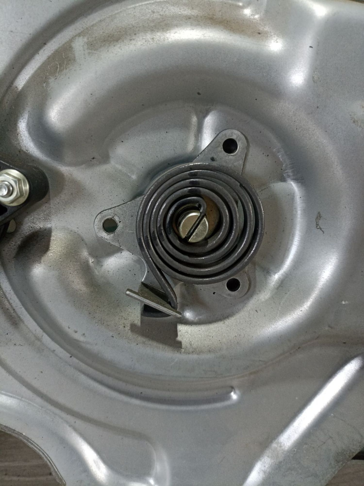 https://ycs.partsauto.market/partsauto-images/thmbs/userImages/0d5a73f363ec19ea8b7d8d6483ce4211/part/fbe0427b-8e0c-4df4-8208-10e9bc54f6bc_1783497856168.jpg