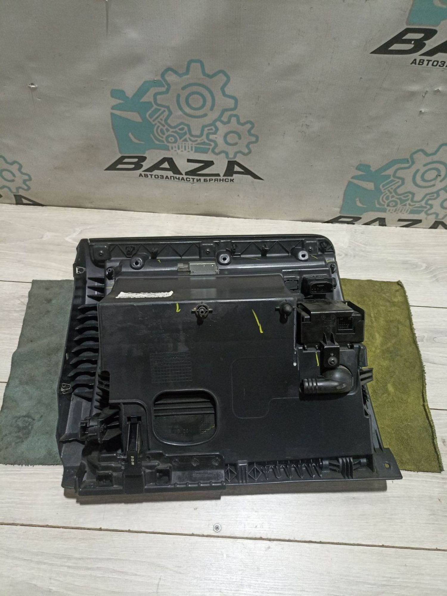 https://ycs.partsauto.market/partsauto-images/thmbs/userImages/0d5a73f363ec19ea8b7d8d6483ce4211/part/fc1b1f11-52f6-4bf5-b0d0-796b05a012d5_1784196072982.jpg