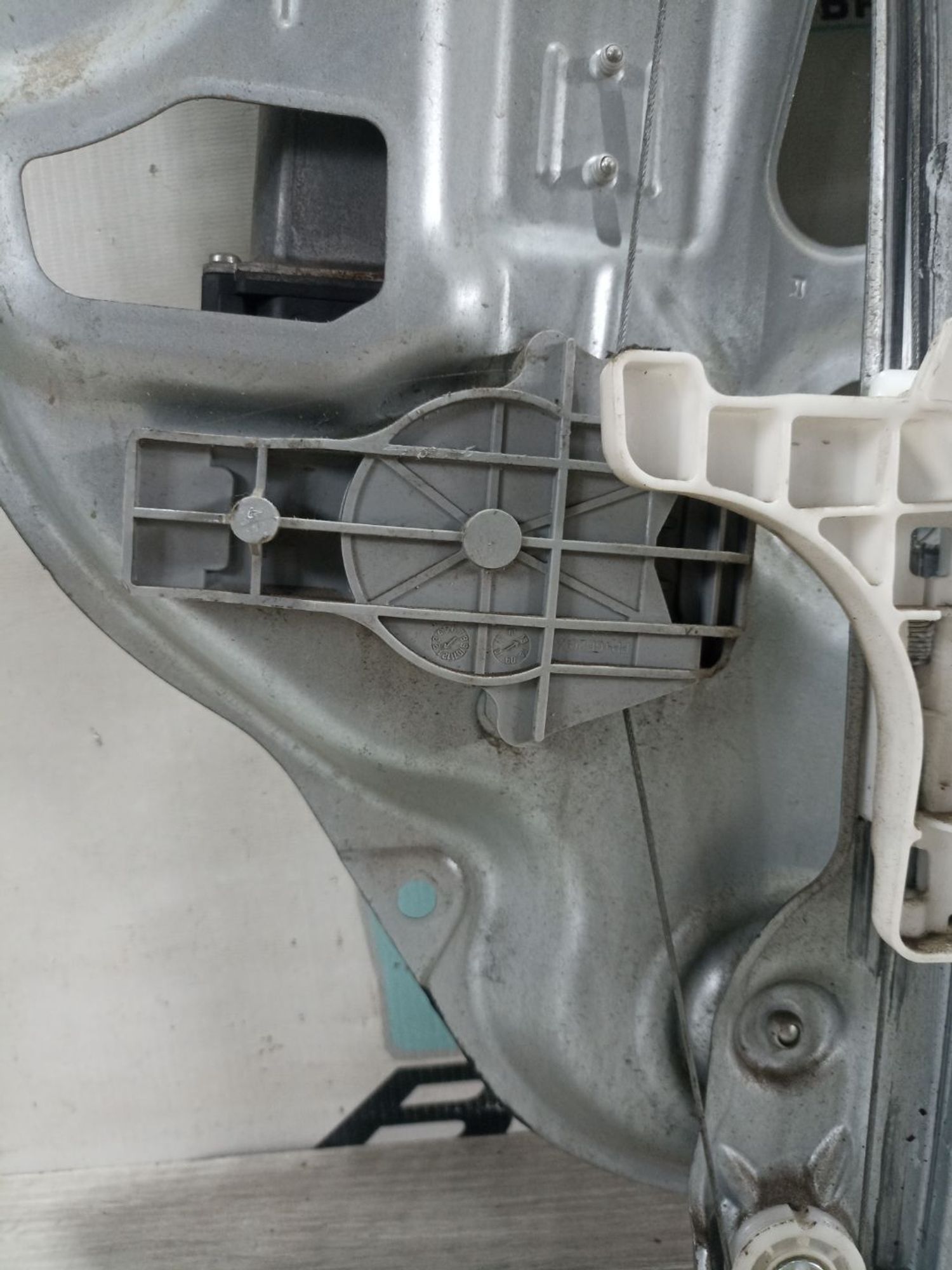 Стеклоподъемник задней правой Hyundai ix35, I 2012, 2990 рублей, Брянск