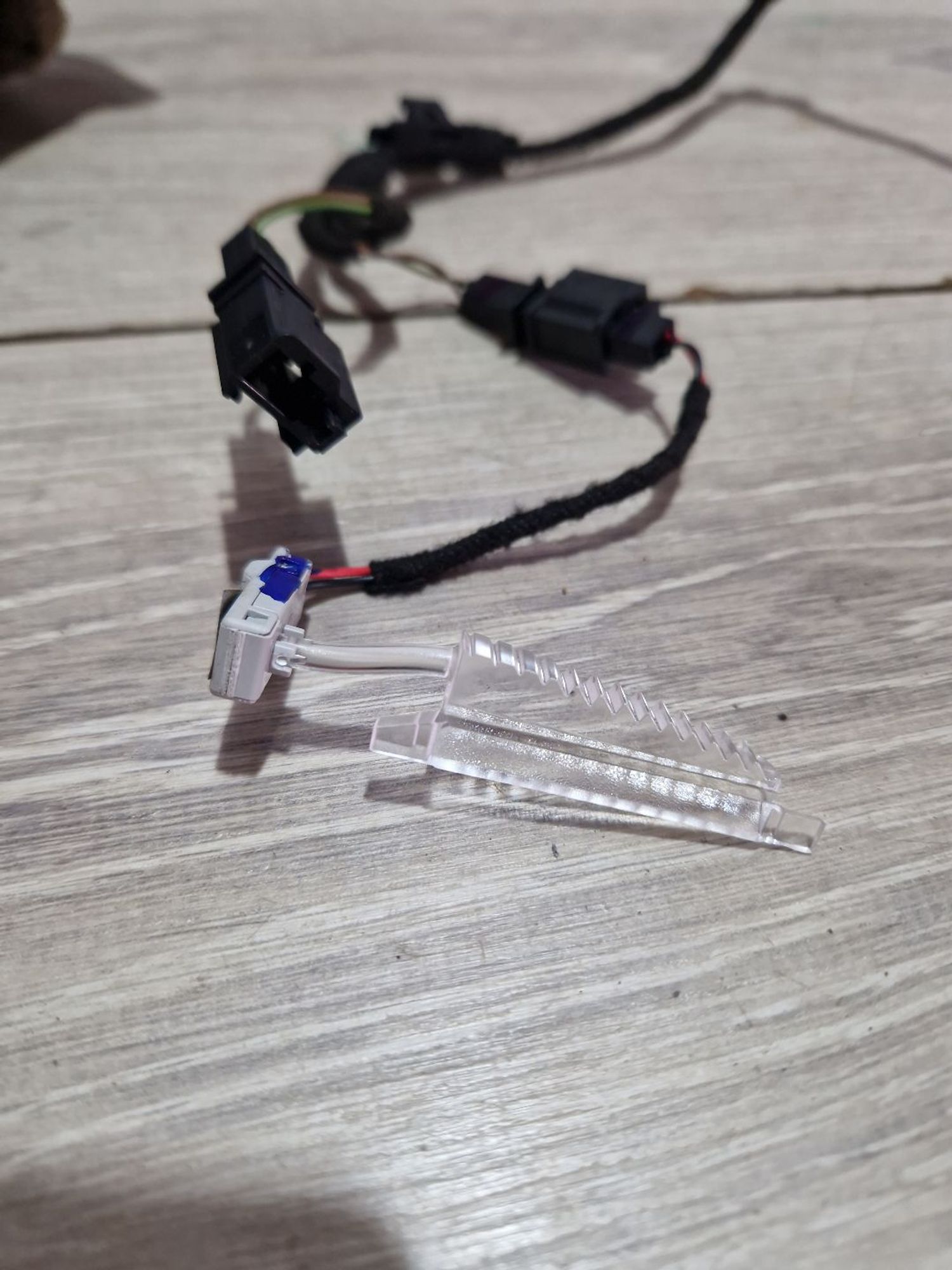 https://ycs.partsauto.market/partsauto-images/thmbs/userImages/0d5a73f363ec19ea8b7d8d6483ce4211/part/fecc256a-e9ec-445e-84de-c63fa4418358_1787225465204.jpg