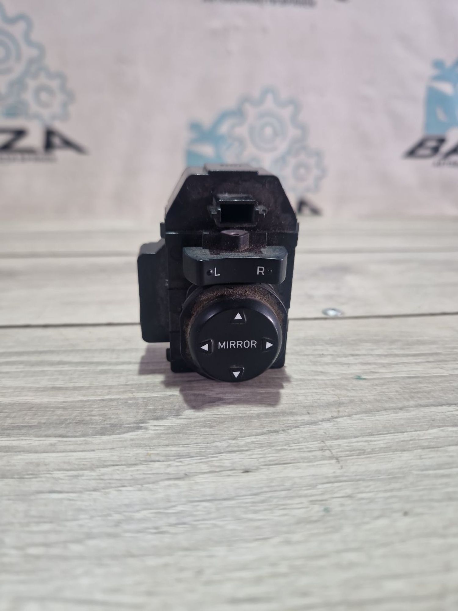 https://ycs.partsauto.market/partsauto-images/thmbs/userImages/0d5a73f363ec19ea8b7d8d6483ce4211/part/ff020f2c-e96a-4f54-aa63-b806fa103c16_1787662611740.jpg