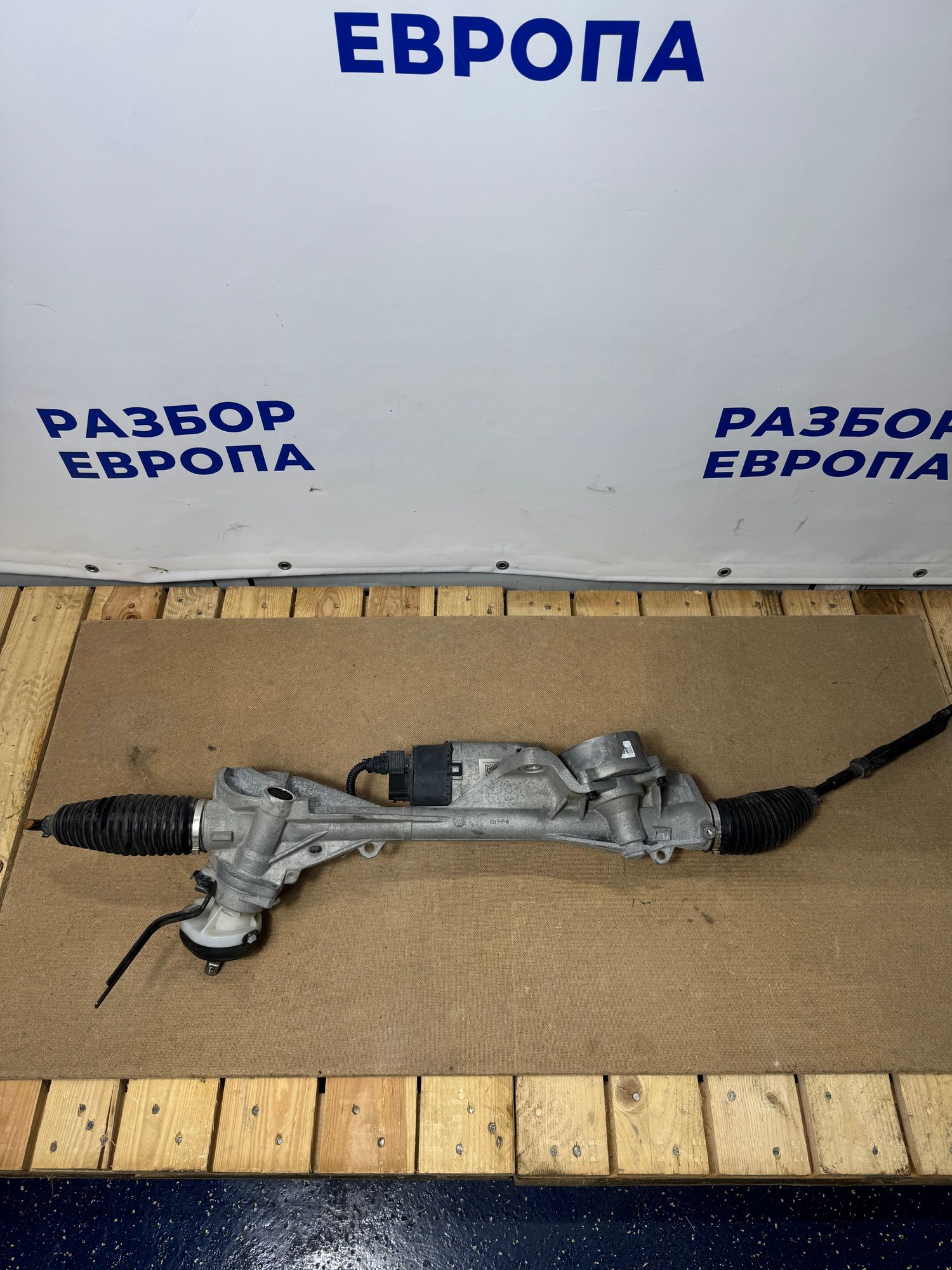 https://ycs.partsauto.market/partsauto-images/thmbs/userImages/184a1788b1ef29d1523366422912a882/part/67b6081c-cbb7-48d9-92e0-ce229db48e0d_1789298575174.jpg