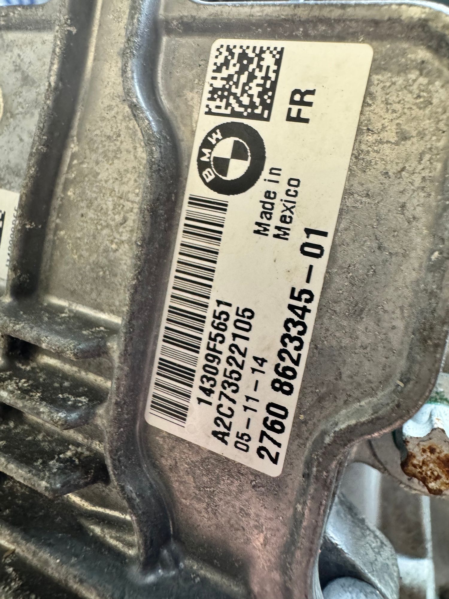 https://ycs.partsauto.market/partsauto-images/thmbs/userImages/184a1788b1ef29d1523366422912a882/part/8a878532-0dda-4712-90e6-15c492b9eafe_1789294923509.jpg