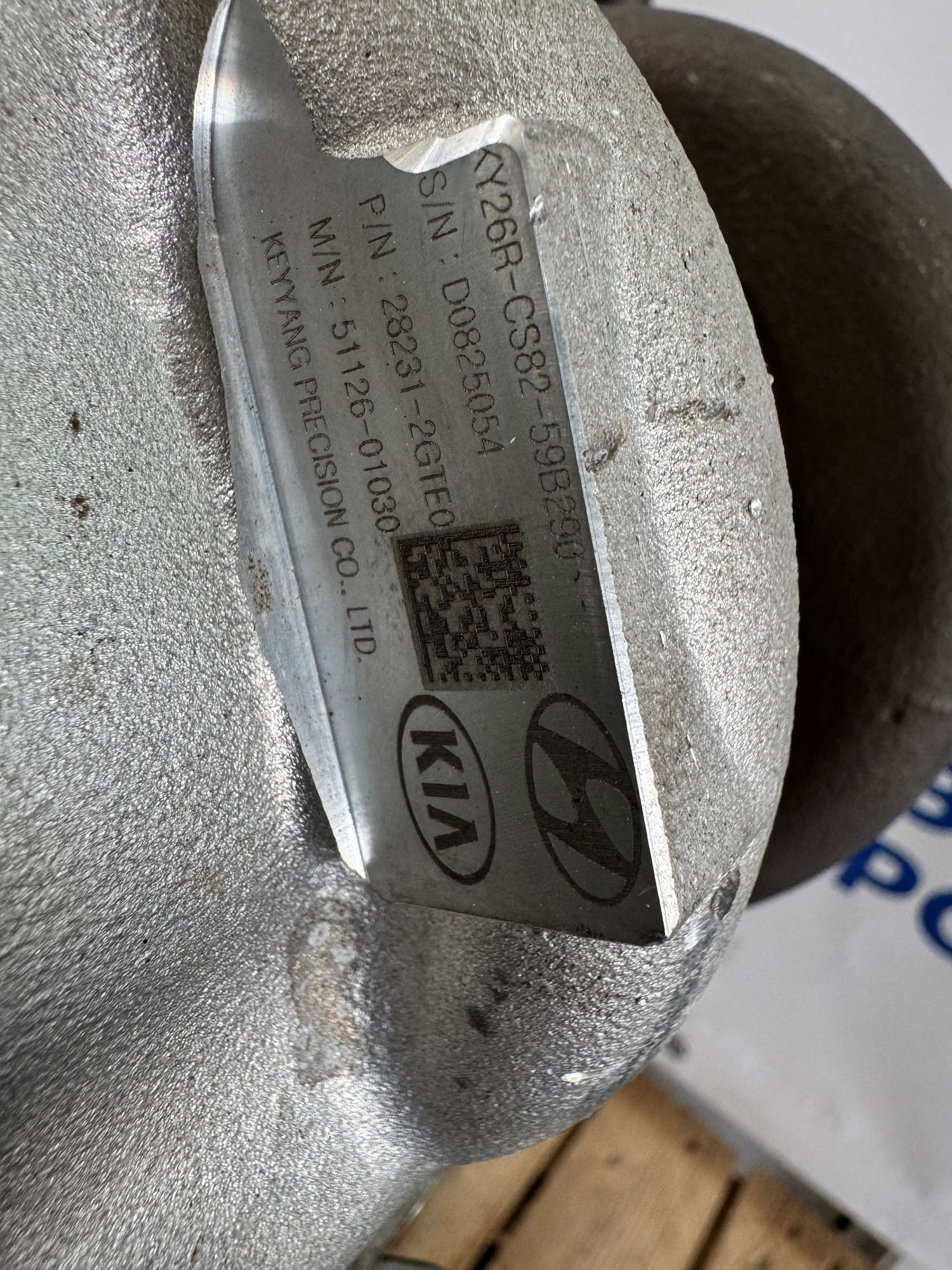 https://ycs.partsauto.market/partsauto-images/thmbs/userImages/184a1788b1ef29d1523366422912a882/part/9a0d7929-3b47-49a4-9884-106241e42ba5_1788341727113.jpg