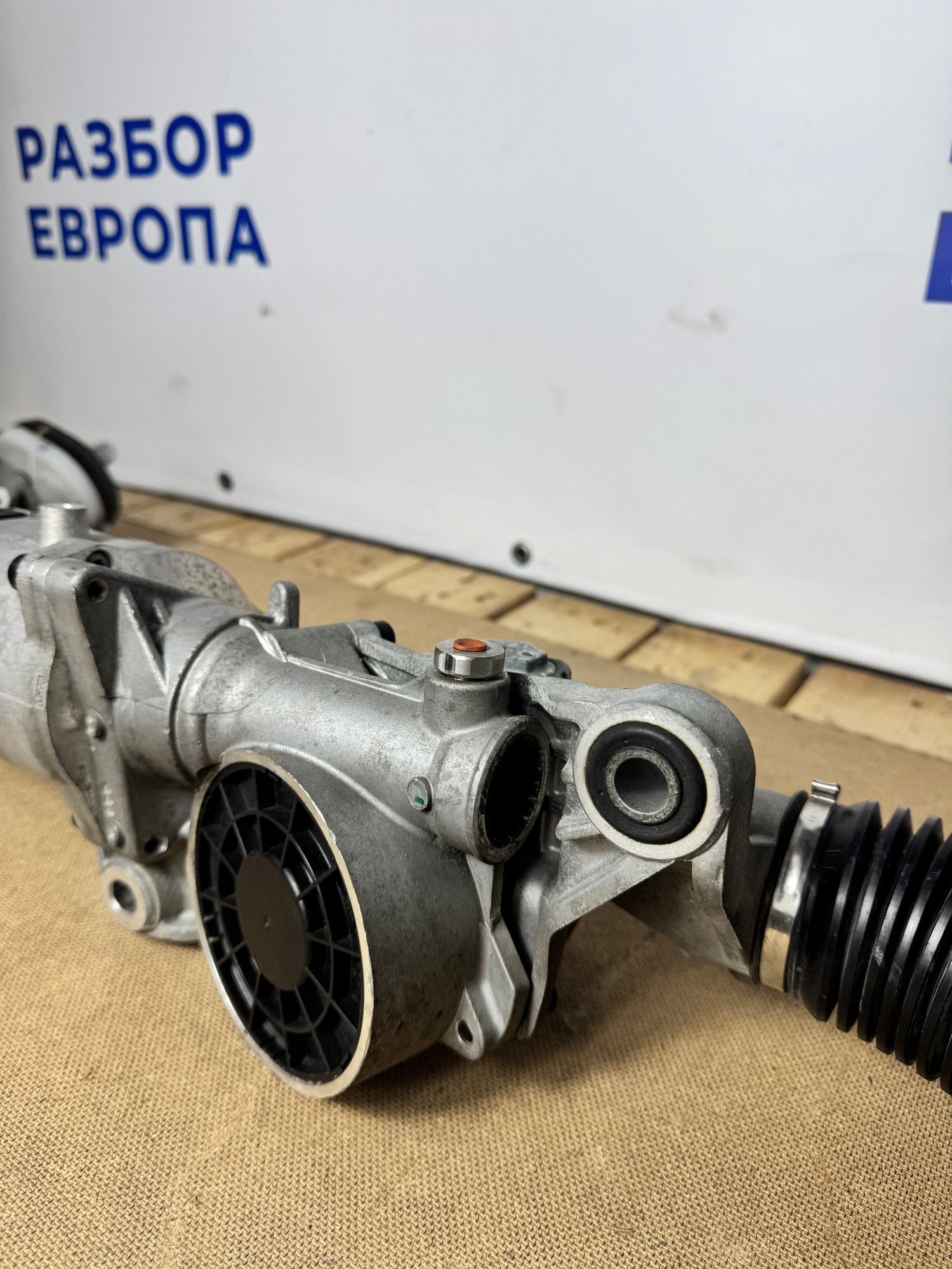 https://ycs.partsauto.market/partsauto-images/thmbs/userImages/184a1788b1ef29d1523366422912a882/part/ae9090ee-808c-4918-9223-1749f5d66fbf_1789299783039.jpg