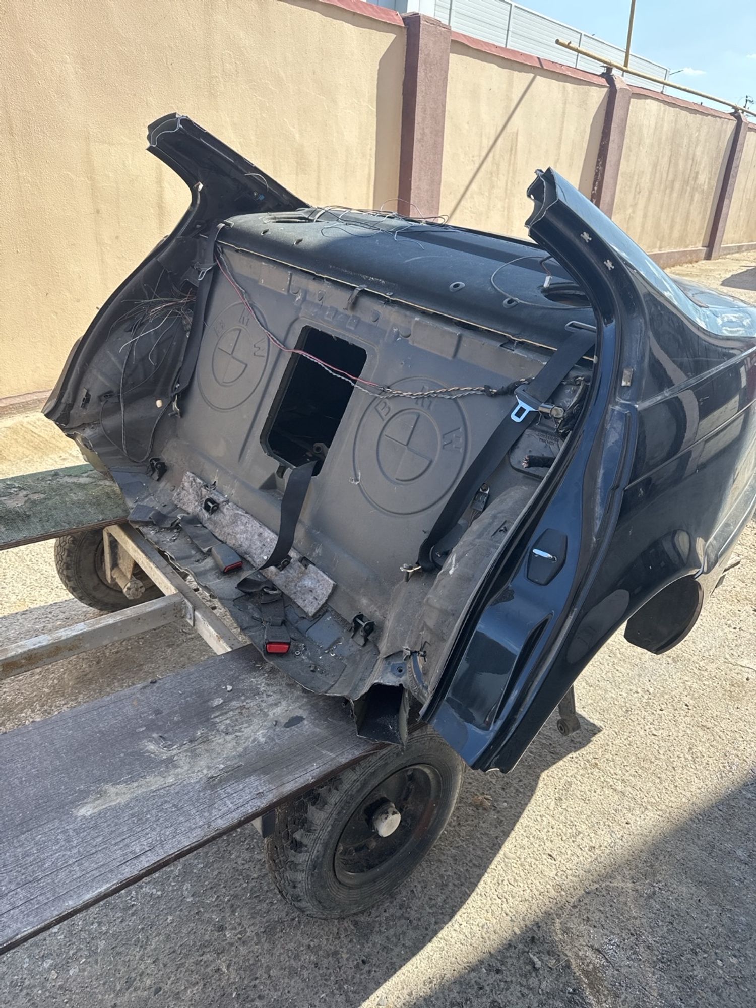 https://ycs.partsauto.market/partsauto-images/thmbs/userImages/1bf712eea6522467ebc9f620e3ae6eb6/part/33c2705c-d810-4732-8427-b4b522bbb1dc_1785414975795.jpg
