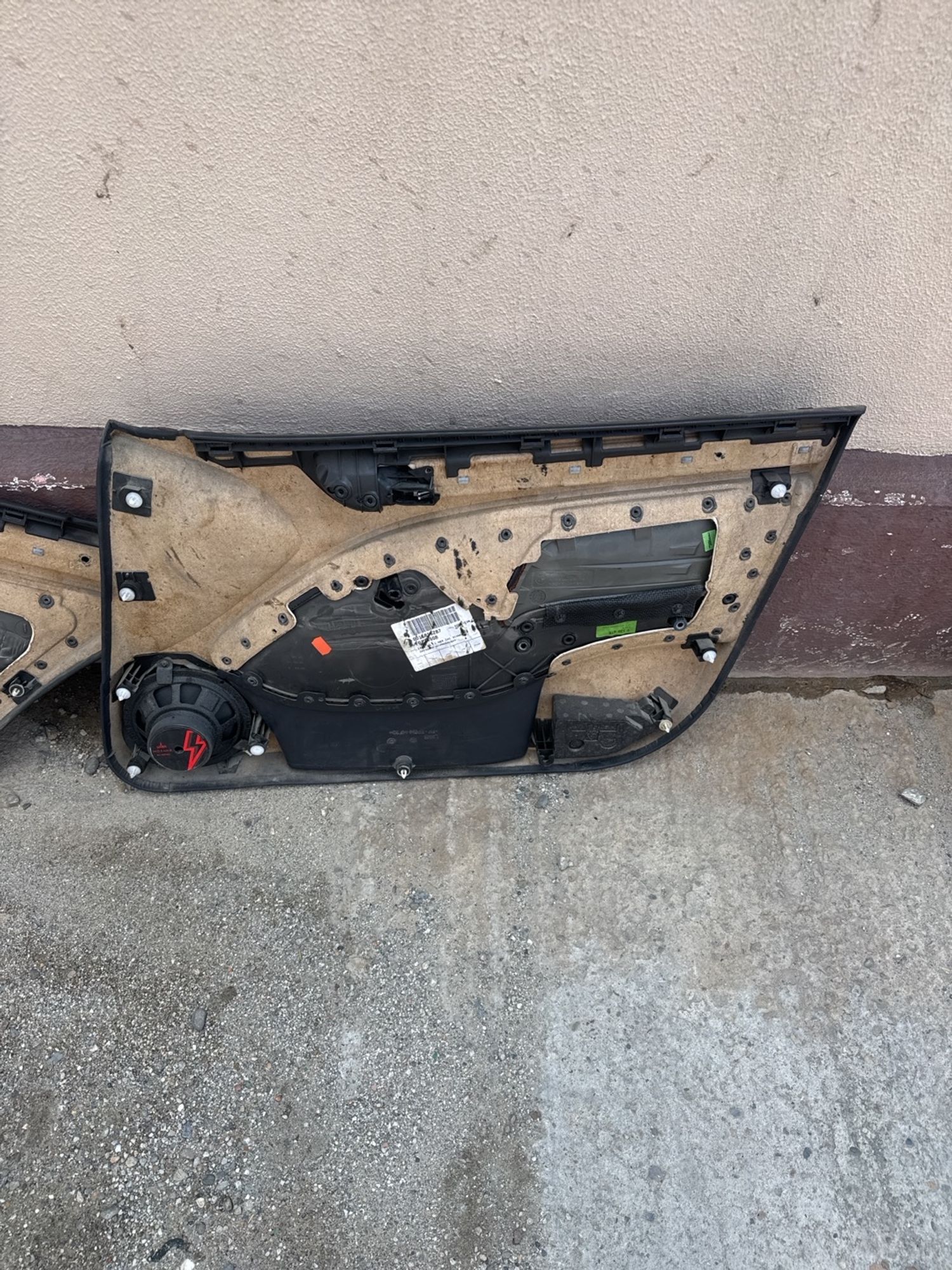 https://ycs.partsauto.market/partsauto-images/thmbs/userImages/1bf712eea6522467ebc9f620e3ae6eb6/part/48c784d7-011e-4971-96af-9561199ddafe_1785140877785.jpg