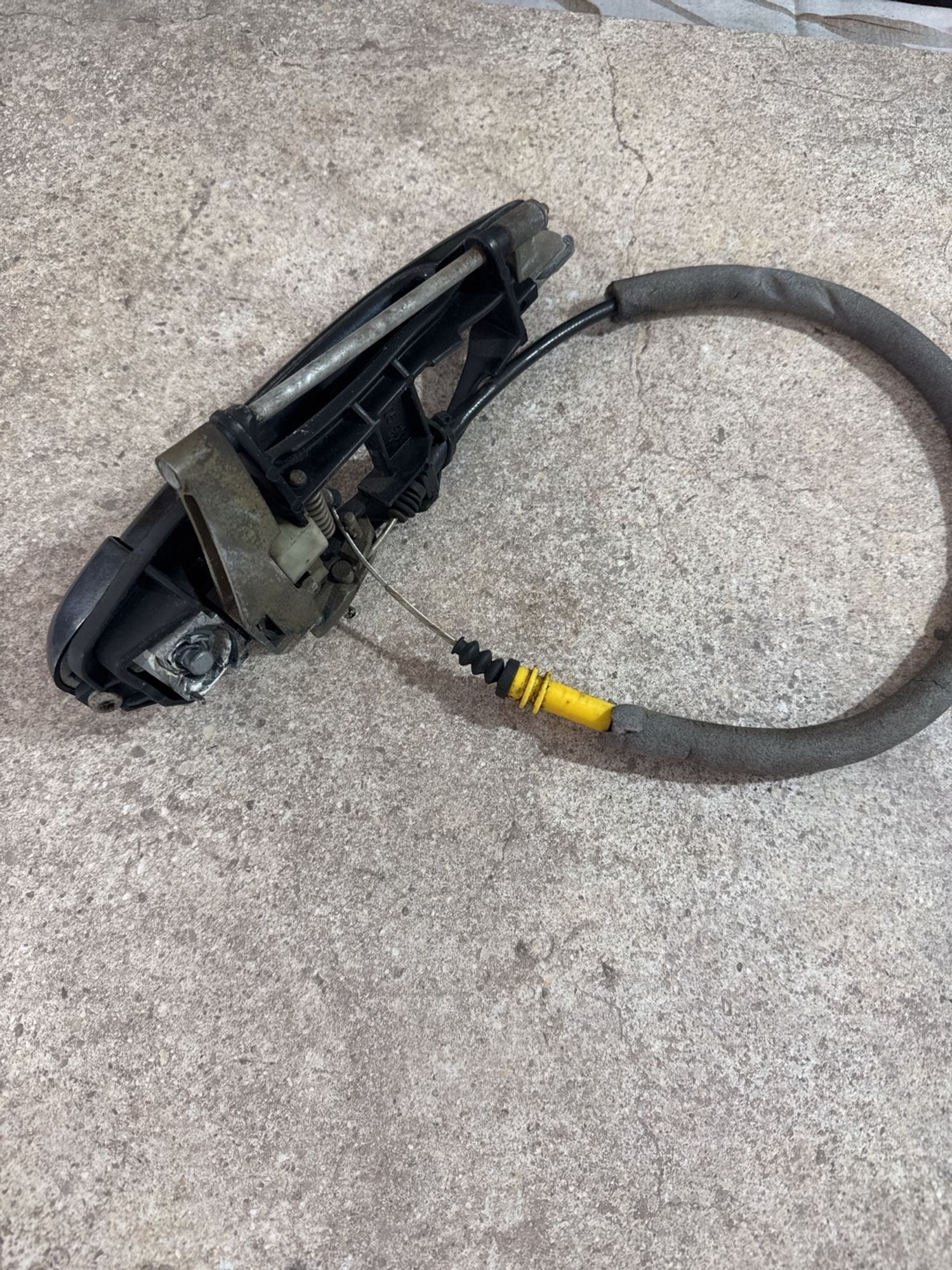 https://ycs.partsauto.market/partsauto-images/thmbs/userImages/1bf712eea6522467ebc9f620e3ae6eb6/part/876e7bb1-ccd2-4b87-9782-256ebad1aab6_1785139011196.jpg