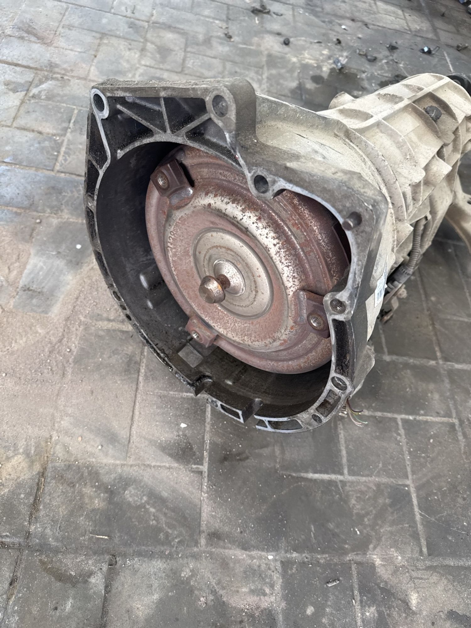 https://ycs.partsauto.market/partsauto-images/thmbs/userImages/1bf712eea6522467ebc9f620e3ae6eb6/part/8803476e-dd9e-45aa-9cf6-261156b1b1aa_1785155351008.jpg
