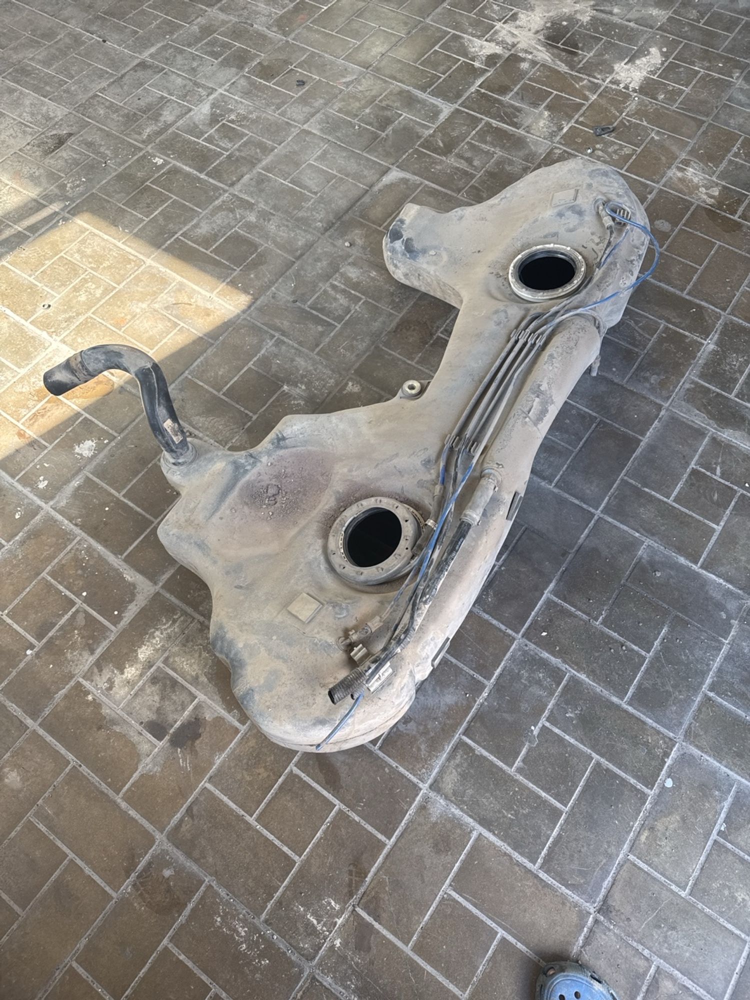 https://ycs.partsauto.market/partsauto-images/thmbs/userImages/1bf712eea6522467ebc9f620e3ae6eb6/part/91003d62-a525-408b-b1cc-b7e7019b24e2_1785154690050.jpg
