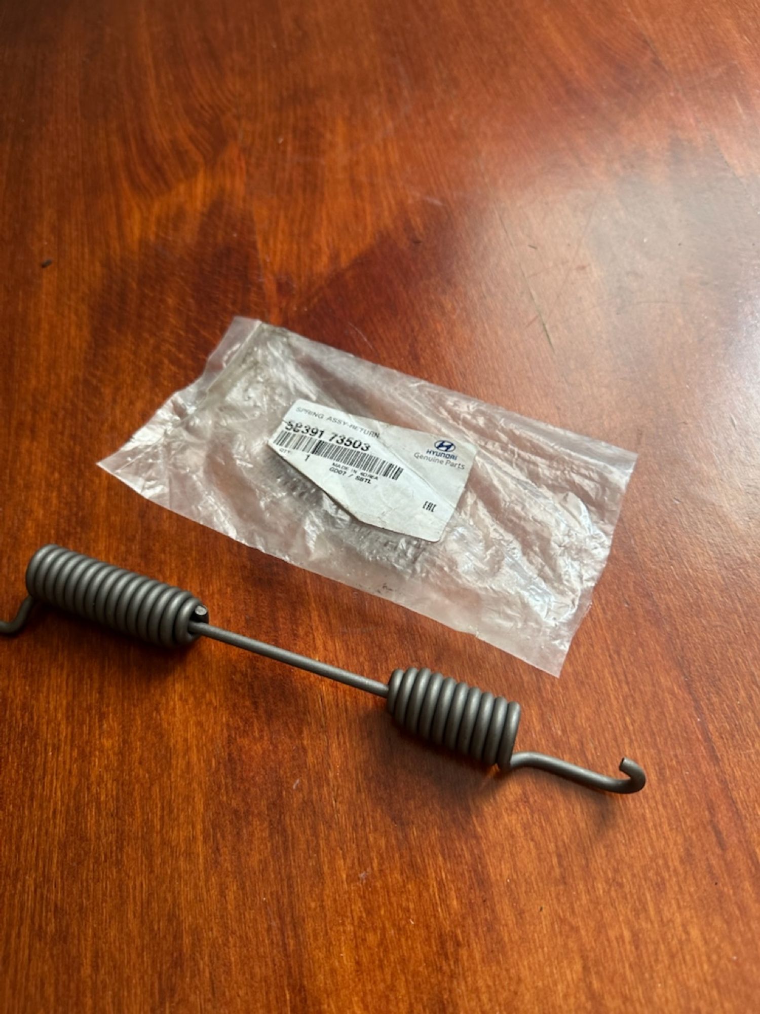 https://ycs.partsauto.market/partsauto-images/thmbs/userImages/1bf712eea6522467ebc9f620e3ae6eb6/part/c76f33b7-482e-4058-9fbf-2e20e6faccd8_1785766195445.jpg
