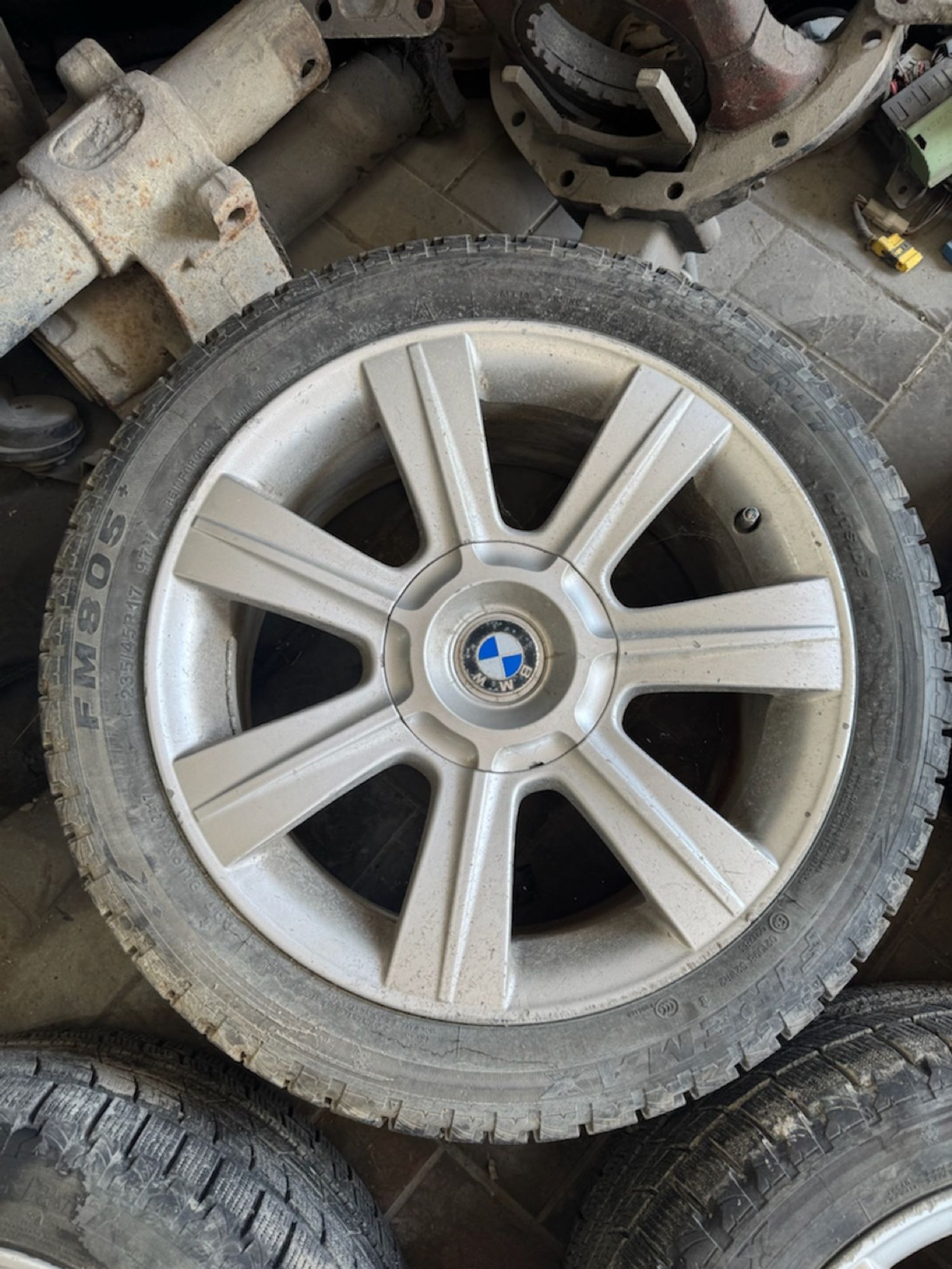 https://ycs.partsauto.market/partsauto-images/thmbs/userImages/1bf712eea6522467ebc9f620e3ae6eb6/part/d2186899-7a56-4f31-a0af-f48084f7e98d_1784890203344.jpg