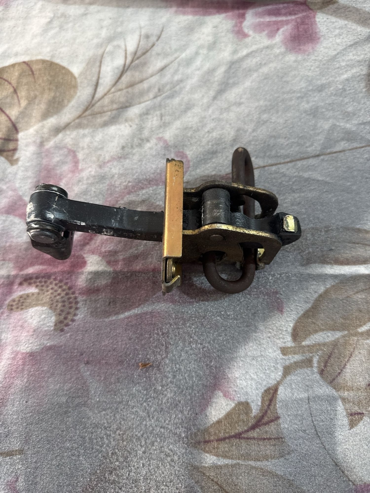 https://ycs.partsauto.market/partsauto-images/thmbs/userImages/1bf712eea6522467ebc9f620e3ae6eb6/part/ee2ff0b4-4999-464e-83a2-2435b0a2085f_1785138188731.jpg