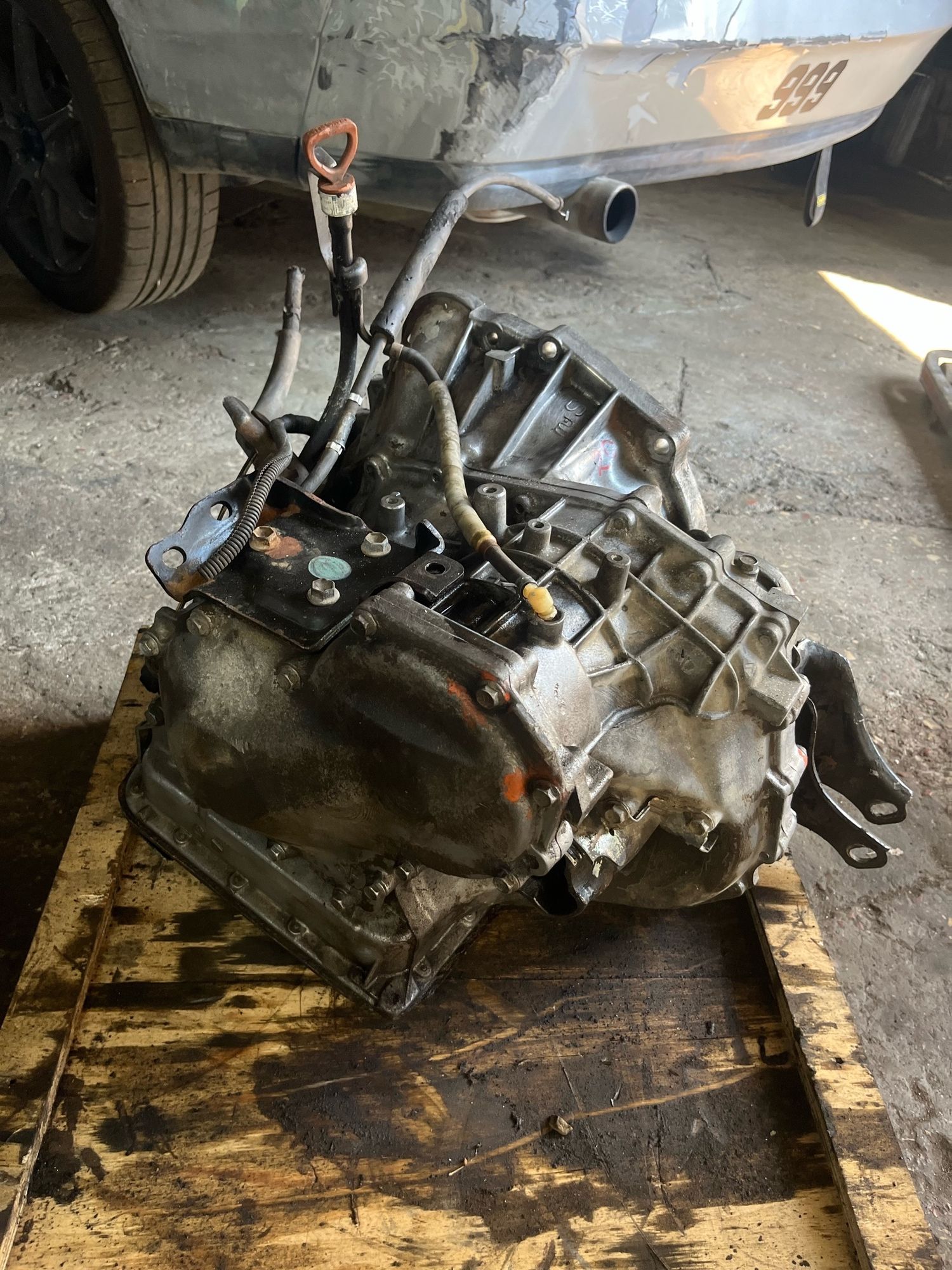 https://ycs.partsauto.market/partsauto-images/thmbs/userImages/1bfc3c1155f80a67ebe28a6425dcbe7f/part/fa5c71cb-8332-4cdd-bdde-3eac80f44b4f_1785768051348.jpg