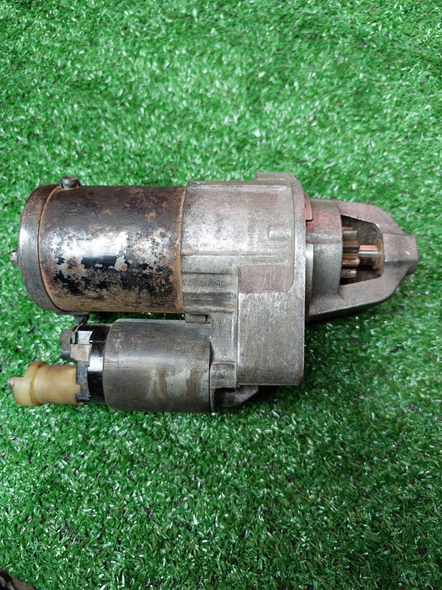https://ycs.partsauto.market/partsauto-images/thmbs/userImages/1c5595de565db765828c5e2119b960c6/part/16286610-e542-4a39-82f3-243782def697_1714148573625.jpg