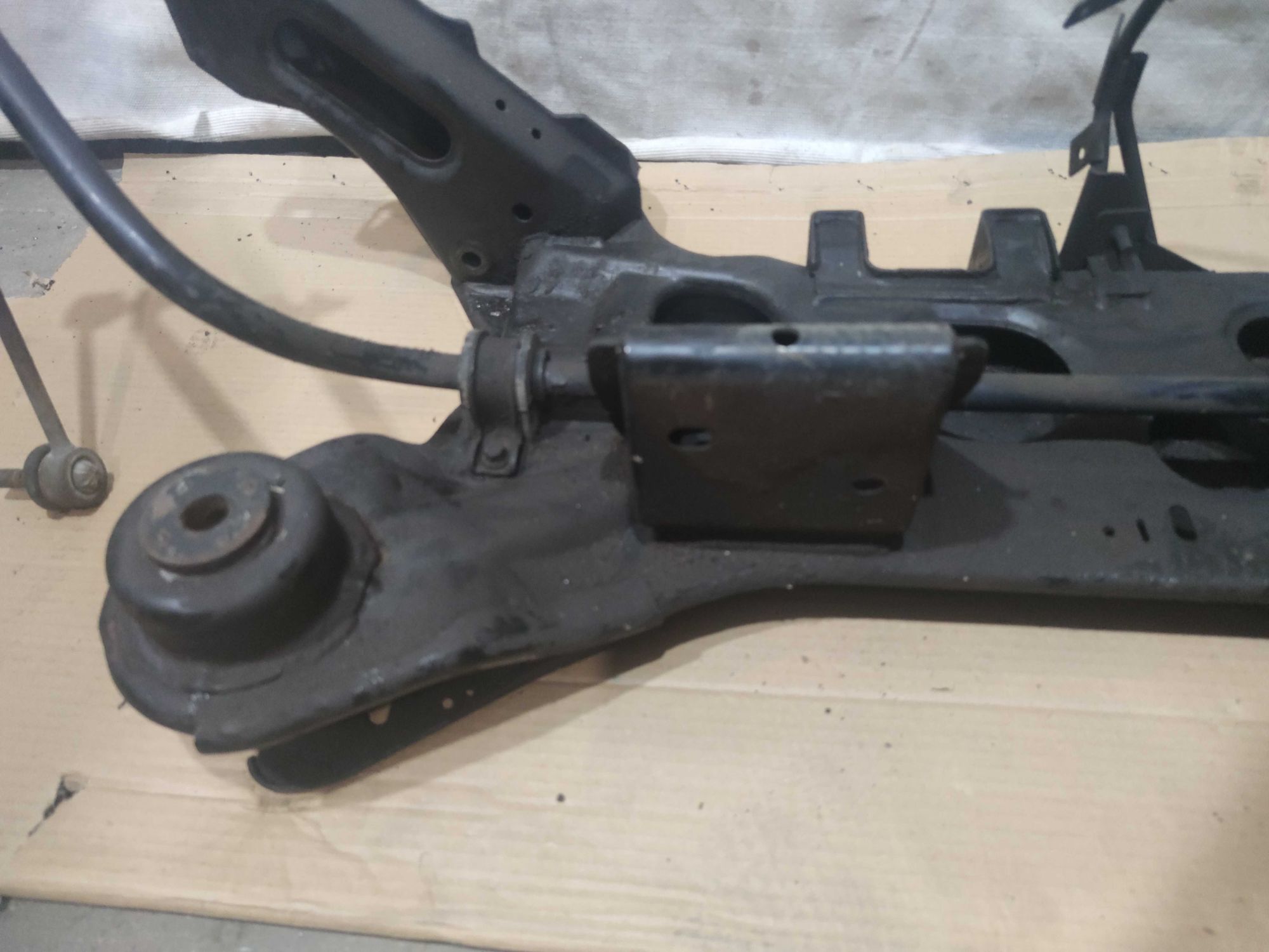 https://ycs.partsauto.market/partsauto-images/thmbs/userImages/1c5595de565db765828c5e2119b960c6/part/36fc922f-a98d-4d03-aa70-bcc8f3a0a047_1698330572497.jpg