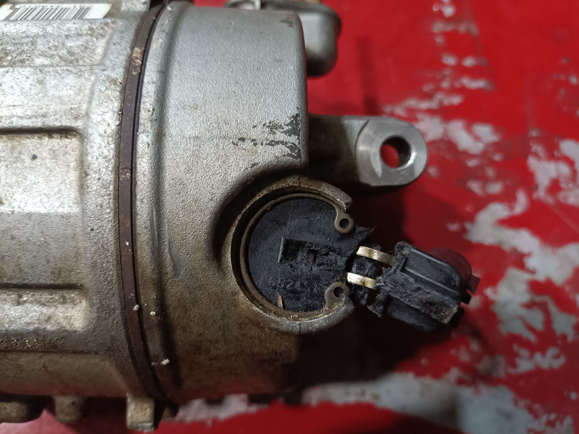 https://ycs.partsauto.market/partsauto-images/thmbs/userImages/1c5595de565db765828c5e2119b960c6/part/932cf7e3-69fc-44c5-9127-c30cff08765f_1696441534457.jpg