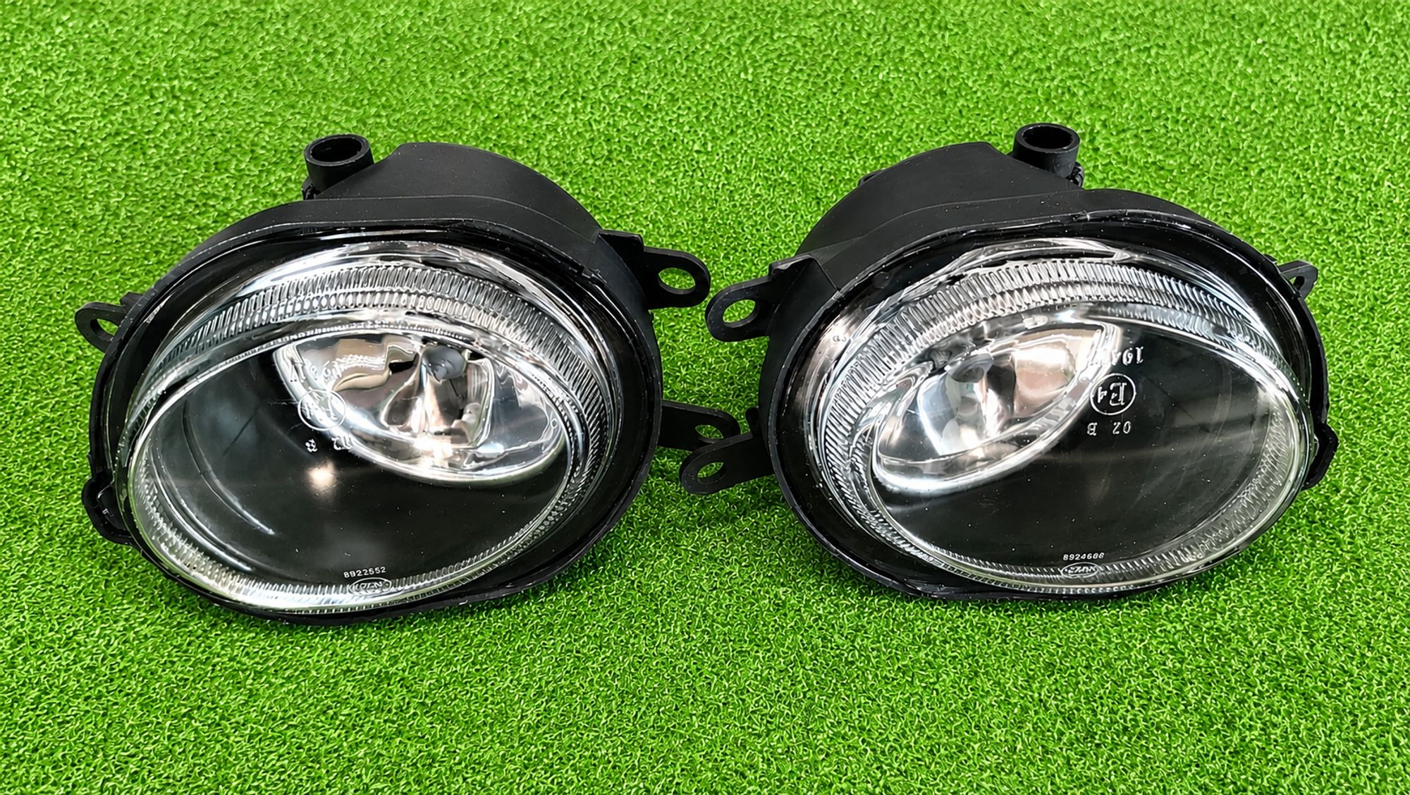 https://ycs.partsauto.market/partsauto-images/thmbs/userImages/1f817407dabcad2ed99afbaebcb7863e/part/102c586b-4927-4769-9e02-c47351e3969f_1782590174422.jpg