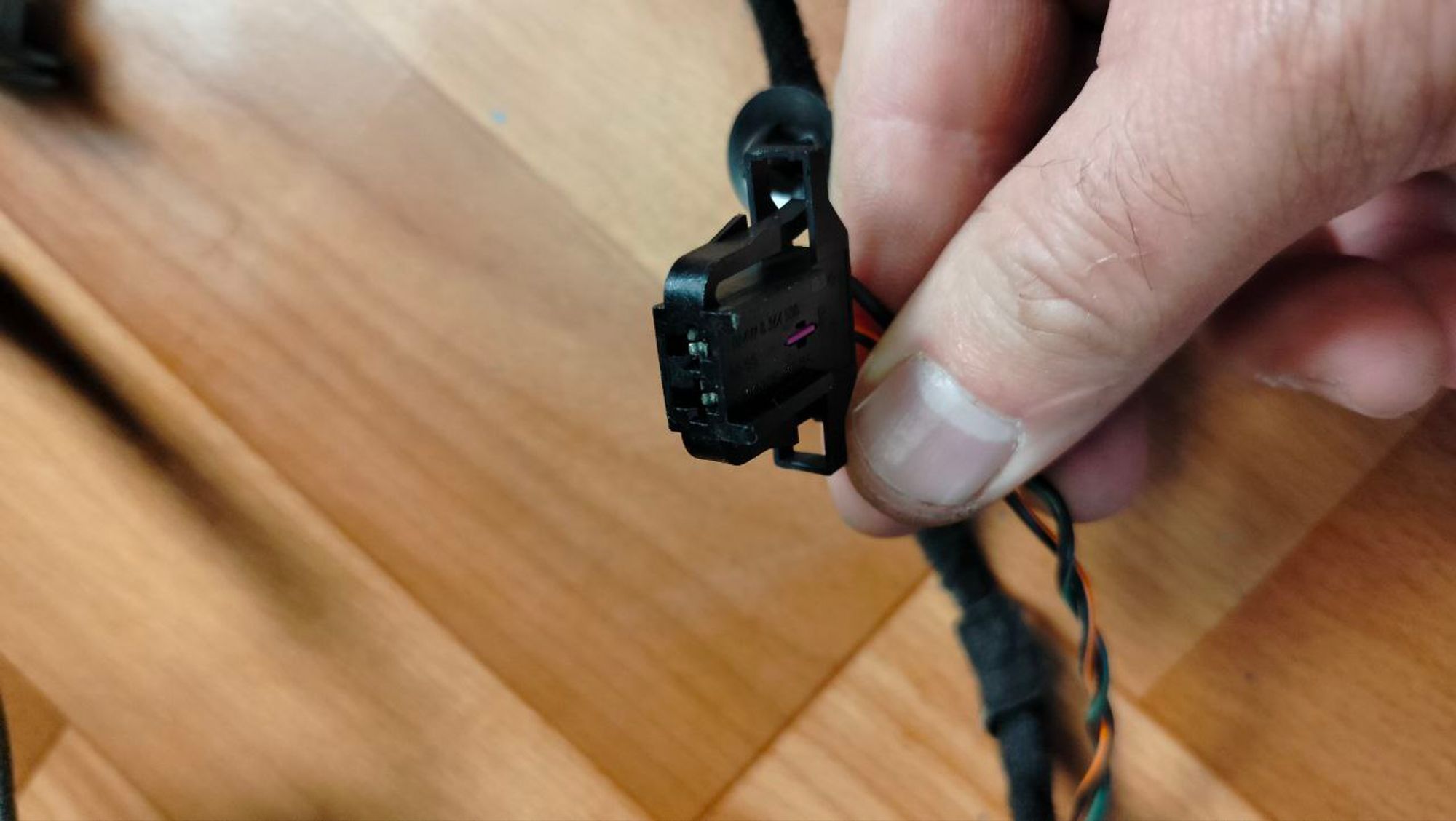 https://ycs.partsauto.market/partsauto-images/thmbs/userImages/1f817407dabcad2ed99afbaebcb7863e/part/266c0174-3004-494c-aeb7-ddfe9b0c0b2c_1732307669606.jpg