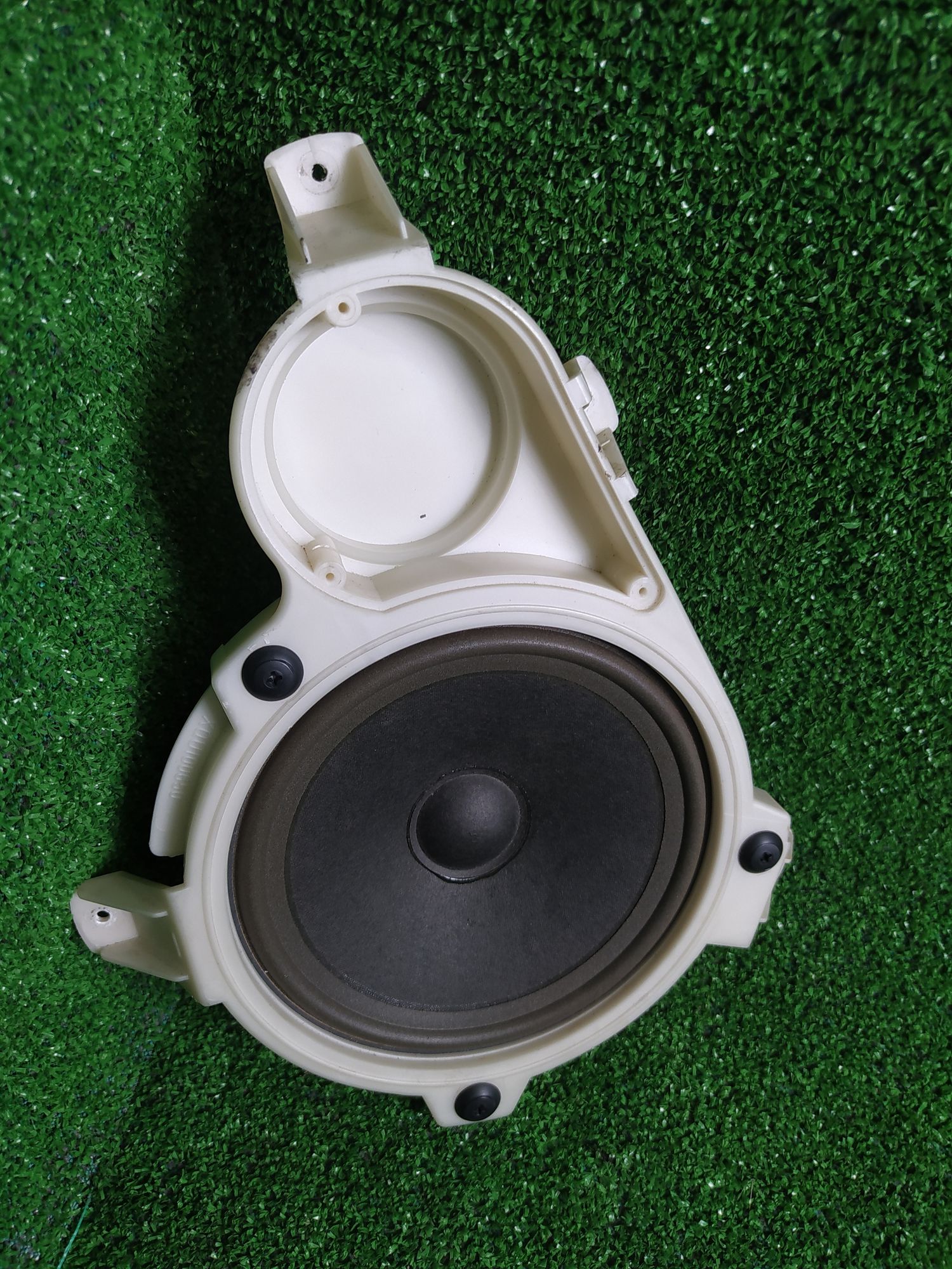 https://ycs.partsauto.market/partsauto-images/thmbs/userImages/1f817407dabcad2ed99afbaebcb7863e/part/372aed0a-7eaa-4e72-a1f7-f13607d1fd90_1783757311692.jpg