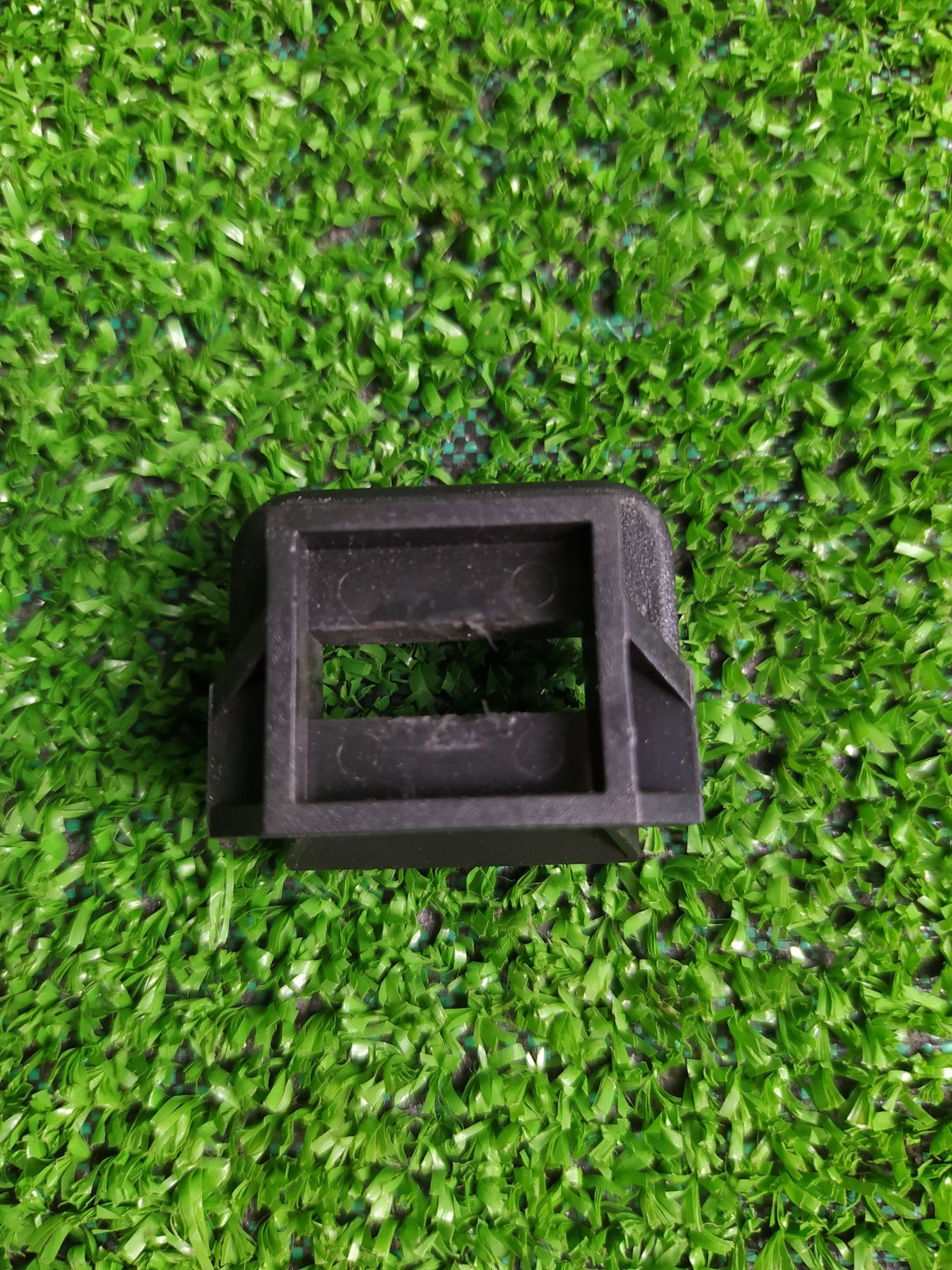 https://ycs.partsauto.market/partsauto-images/thmbs/userImages/1f817407dabcad2ed99afbaebcb7863e/part/47412c76-c0ea-4dc4-941c-13e15e017923_1783756490139.jpg