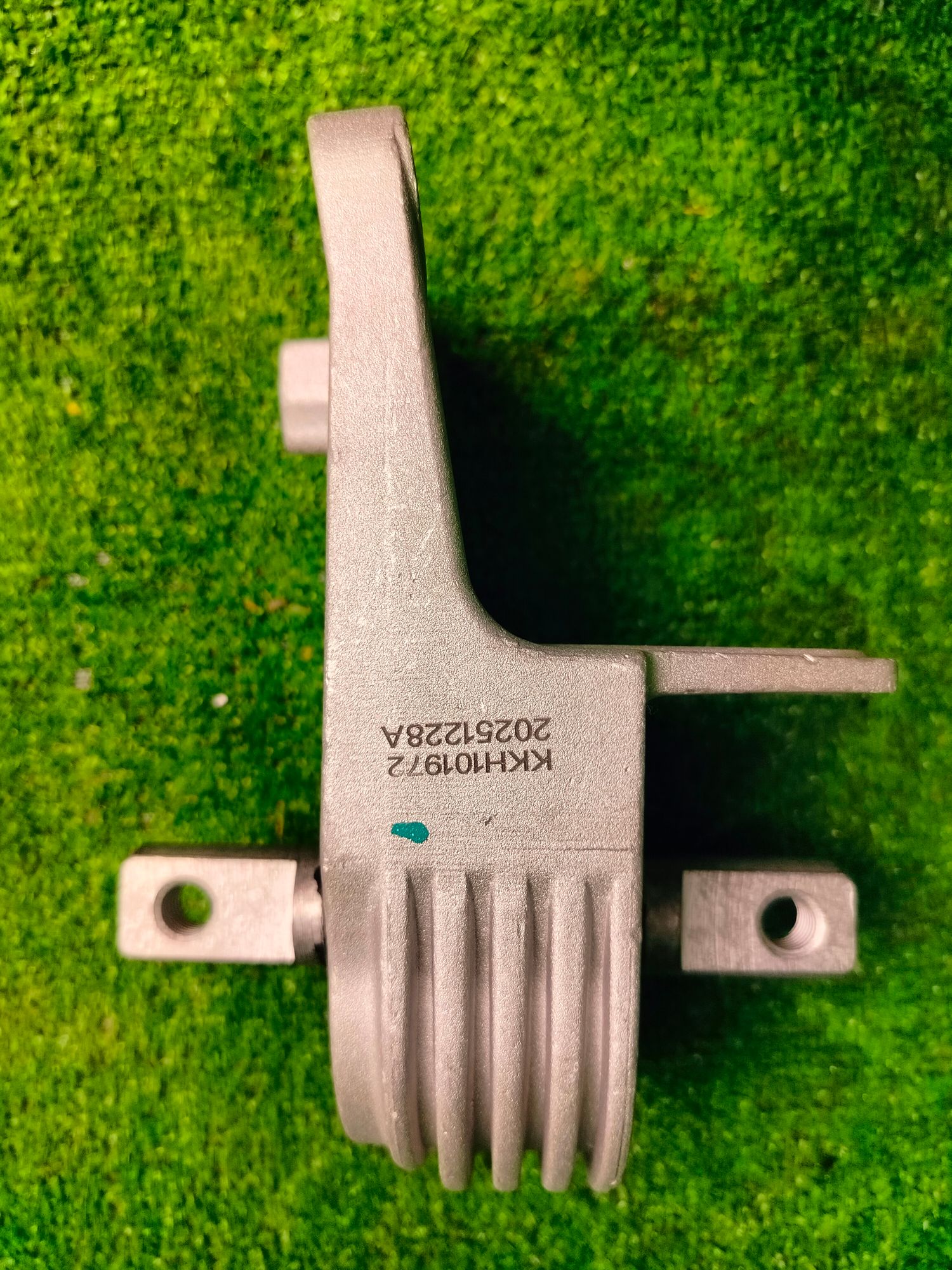 https://ycs.partsauto.market/partsauto-images/thmbs/userImages/1f817407dabcad2ed99afbaebcb7863e/part/4bd5e4bb-2b7b-4cc0-91e3-5c32a5eb9eda_1785760508276.jpg