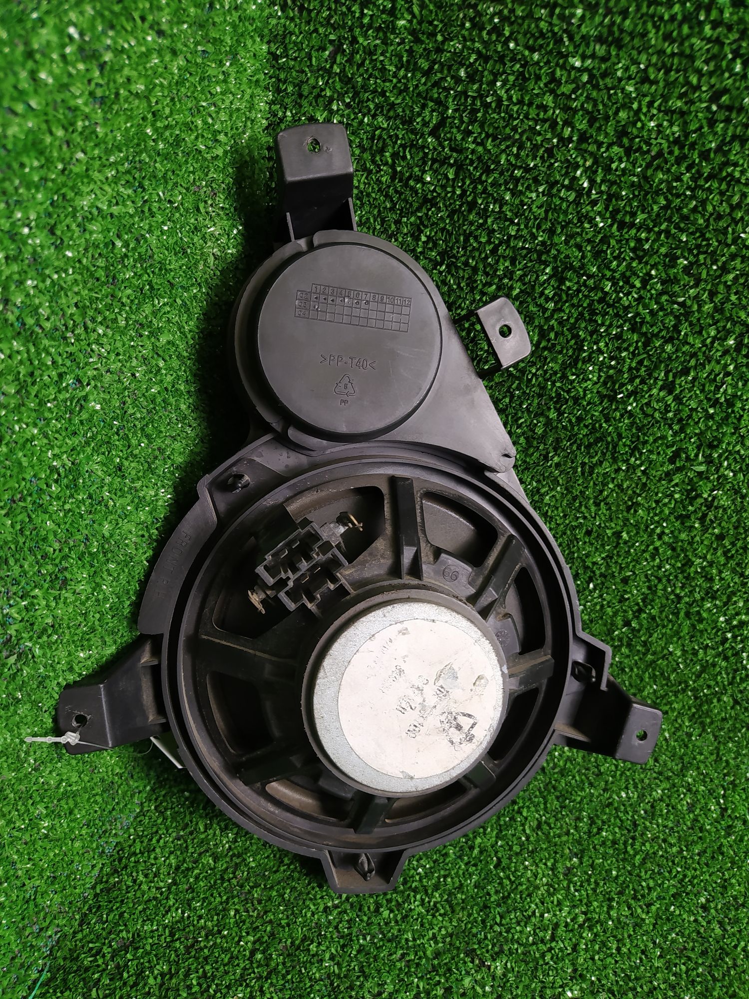 https://ycs.partsauto.market/partsauto-images/thmbs/userImages/1f817407dabcad2ed99afbaebcb7863e/part/618a0c70-d402-4c43-94c1-d2849190f500_1783845623299.jpg