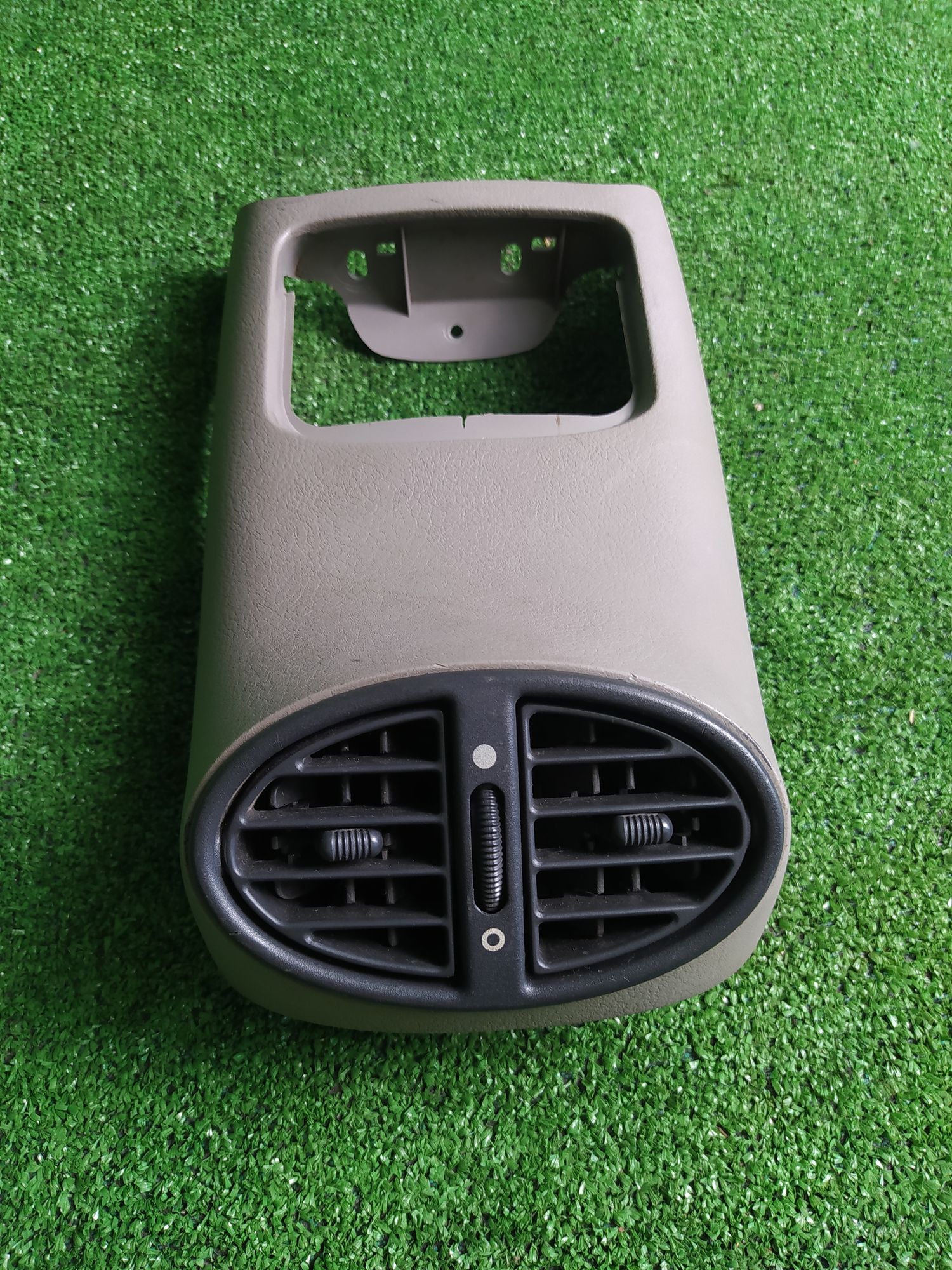 https://ycs.partsauto.market/partsauto-images/thmbs/userImages/1f817407dabcad2ed99afbaebcb7863e/part/69d03d37-47f3-4750-a715-b622af134de6_1782891498381.jpg