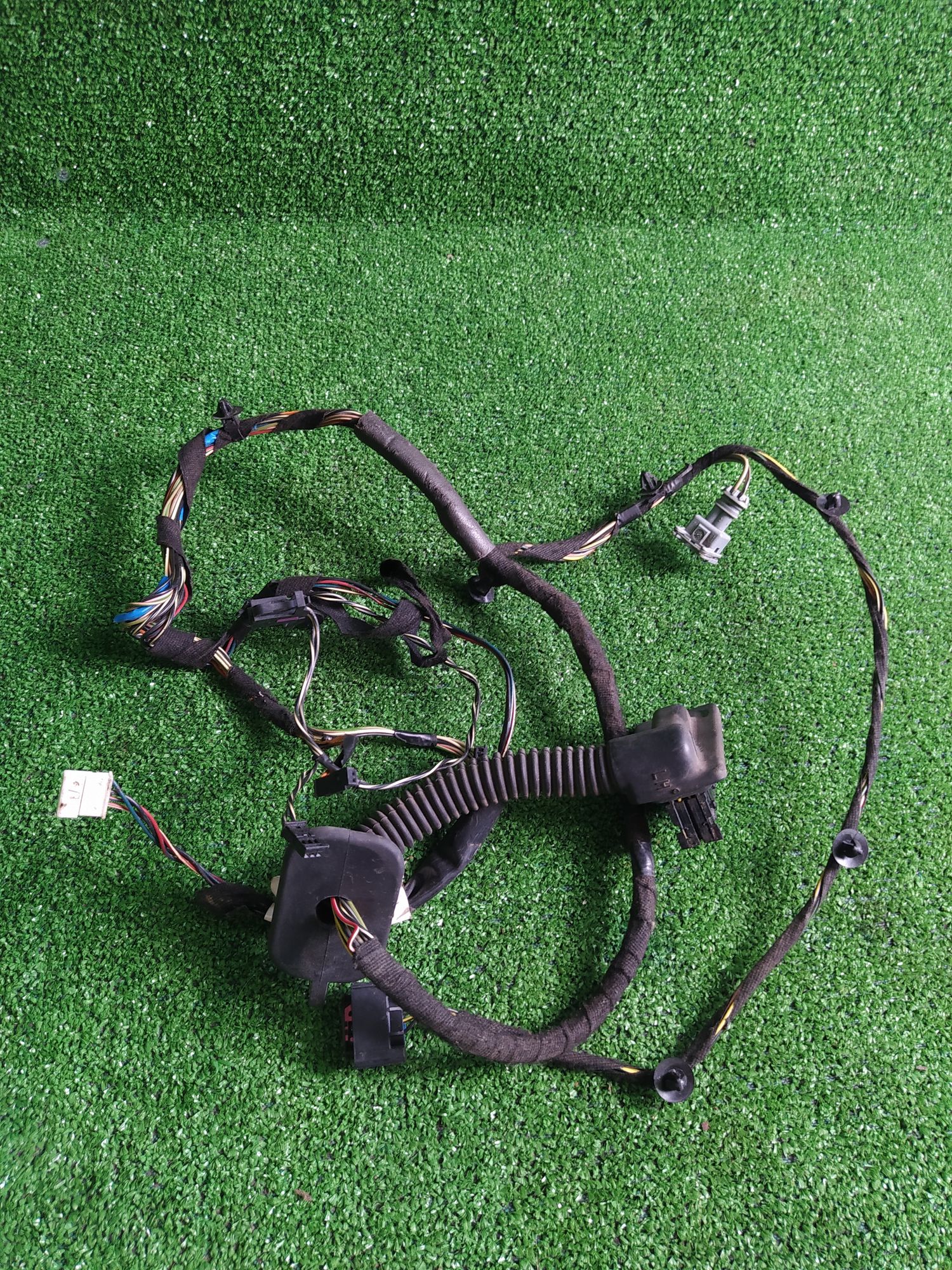 https://ycs.partsauto.market/partsauto-images/thmbs/userImages/1f817407dabcad2ed99afbaebcb7863e/part/733a5853-6c6b-4daa-ab33-9d7d087f4ad1_1783756754800.jpg