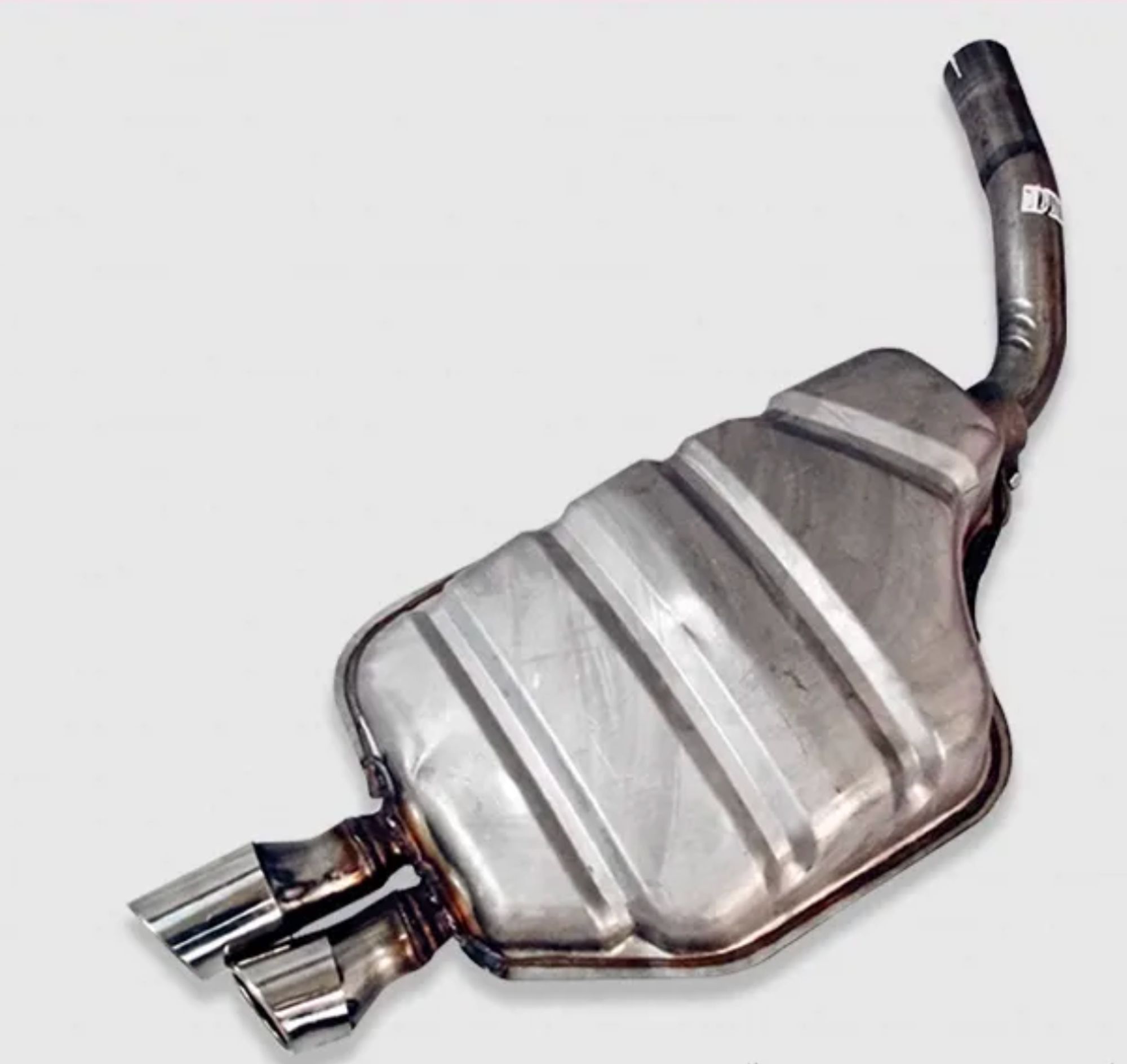 https://ycs.partsauto.market/partsauto-images/thmbs/userImages/1f817407dabcad2ed99afbaebcb7863e/part/84ee8089-386e-407f-8bf8-8345967c0c3e_1734869859822.jpg