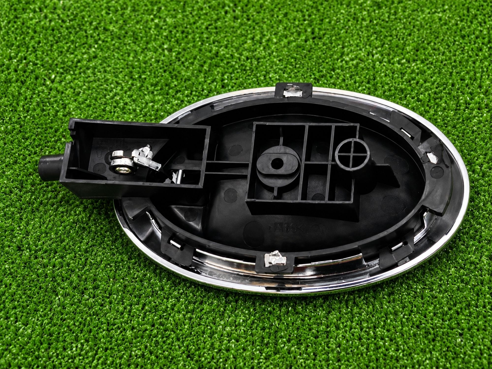 https://ycs.partsauto.market/partsauto-images/thmbs/userImages/1f817407dabcad2ed99afbaebcb7863e/part/ca3f04ca-bee9-42b8-82ab-c6e010f8374b_1783754991667.jpg