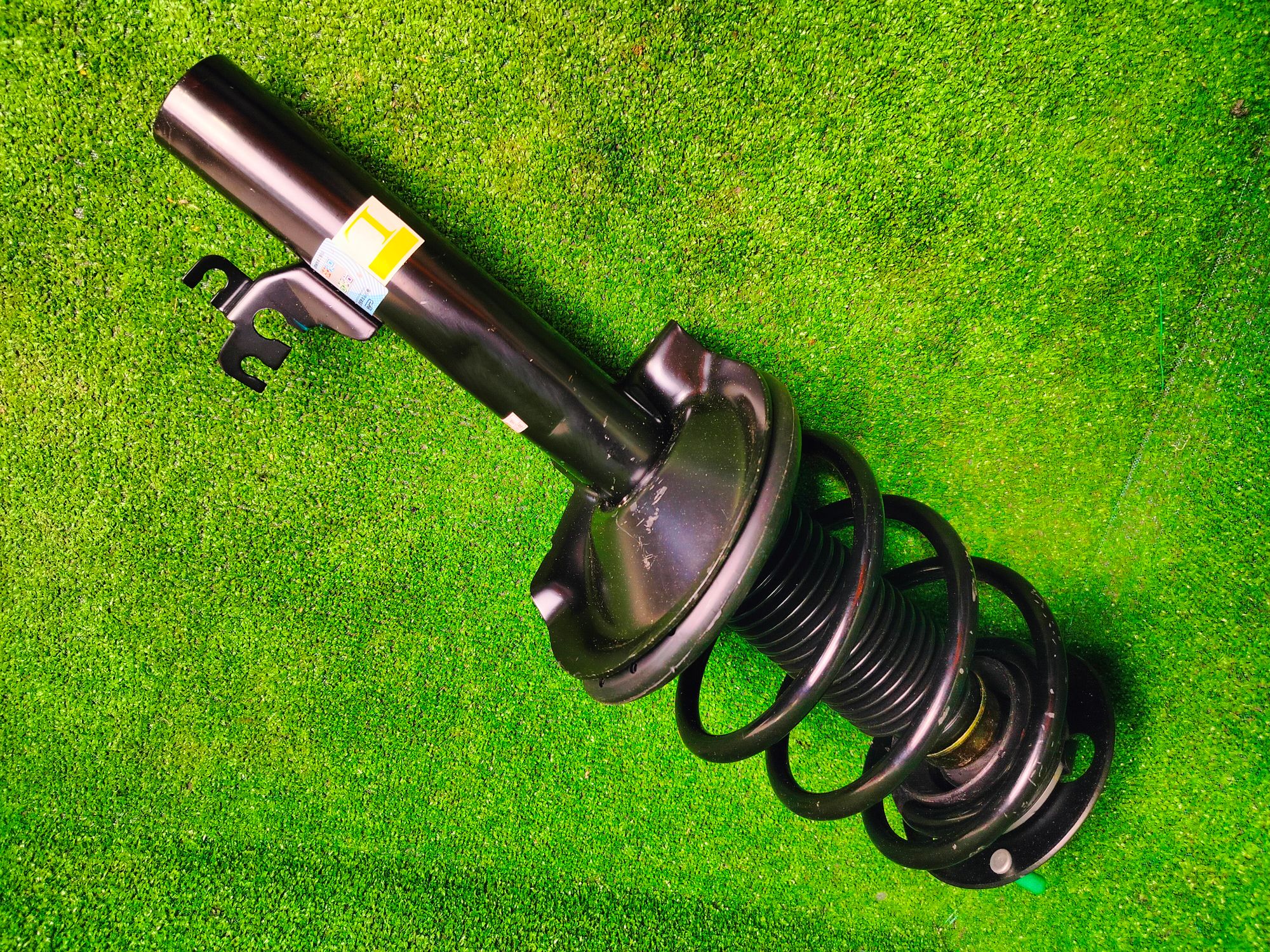 https://ycs.partsauto.market/partsauto-images/thmbs/userImages/1f817407dabcad2ed99afbaebcb7863e/part/eaf69937-c937-4e0e-809c-c1bf0f567810_1785747914131.jpg