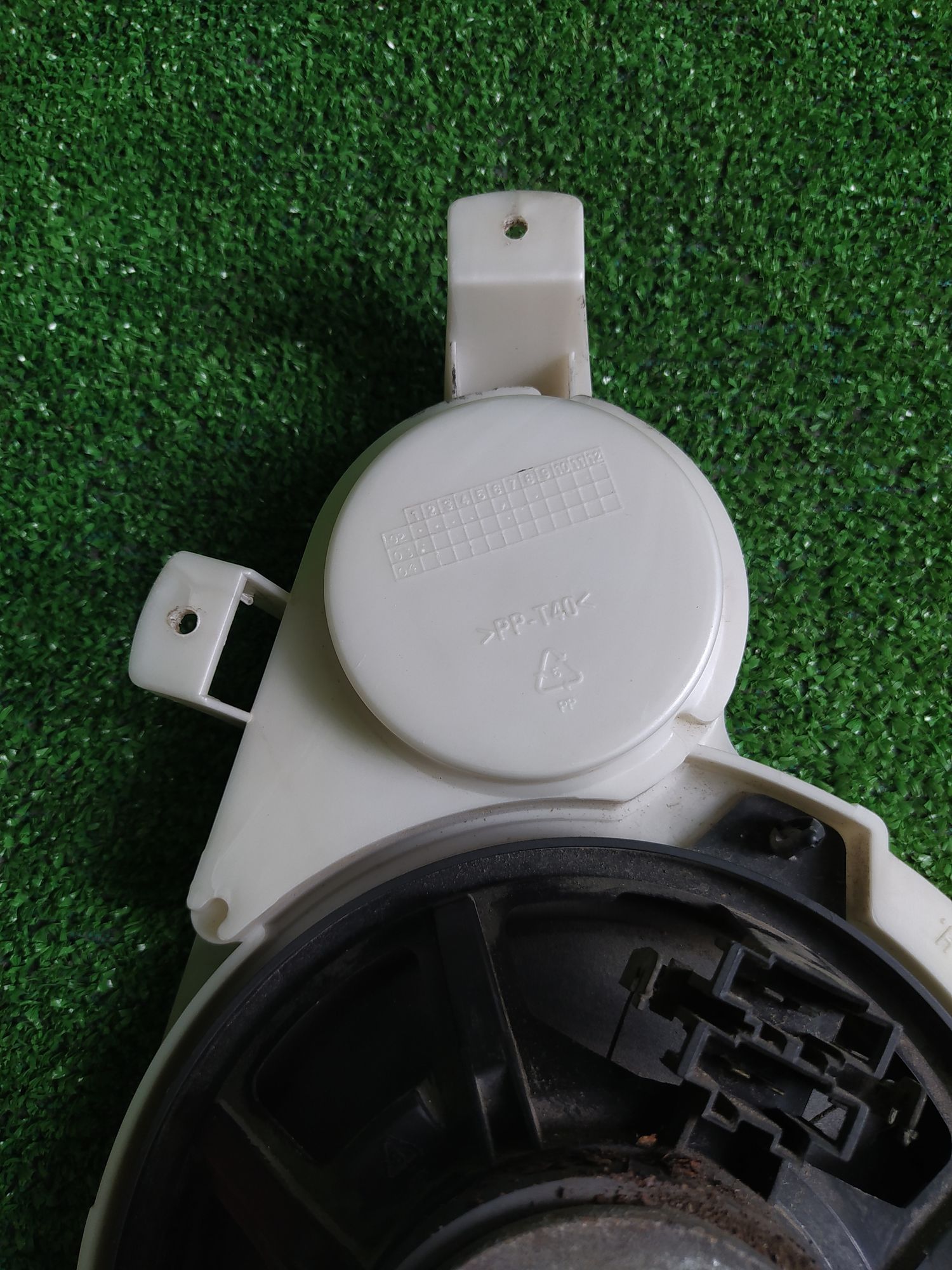https://ycs.partsauto.market/partsauto-images/thmbs/userImages/1f817407dabcad2ed99afbaebcb7863e/part/f6c6831f-0918-4373-b4bc-26d8137524c7_1783757305661.jpg