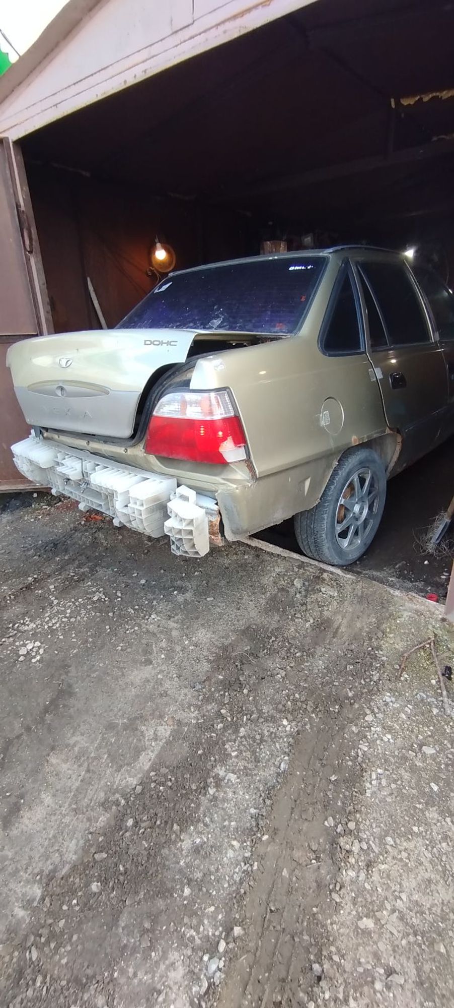https://ycs.partsauto.market/partsauto-images/thmbs/userImages/2083c2a62fd034e59038f15de4c6b061/car/ff3ed238-0092-4f9e-af27-8170d7fe3349_1781088721486.jpg