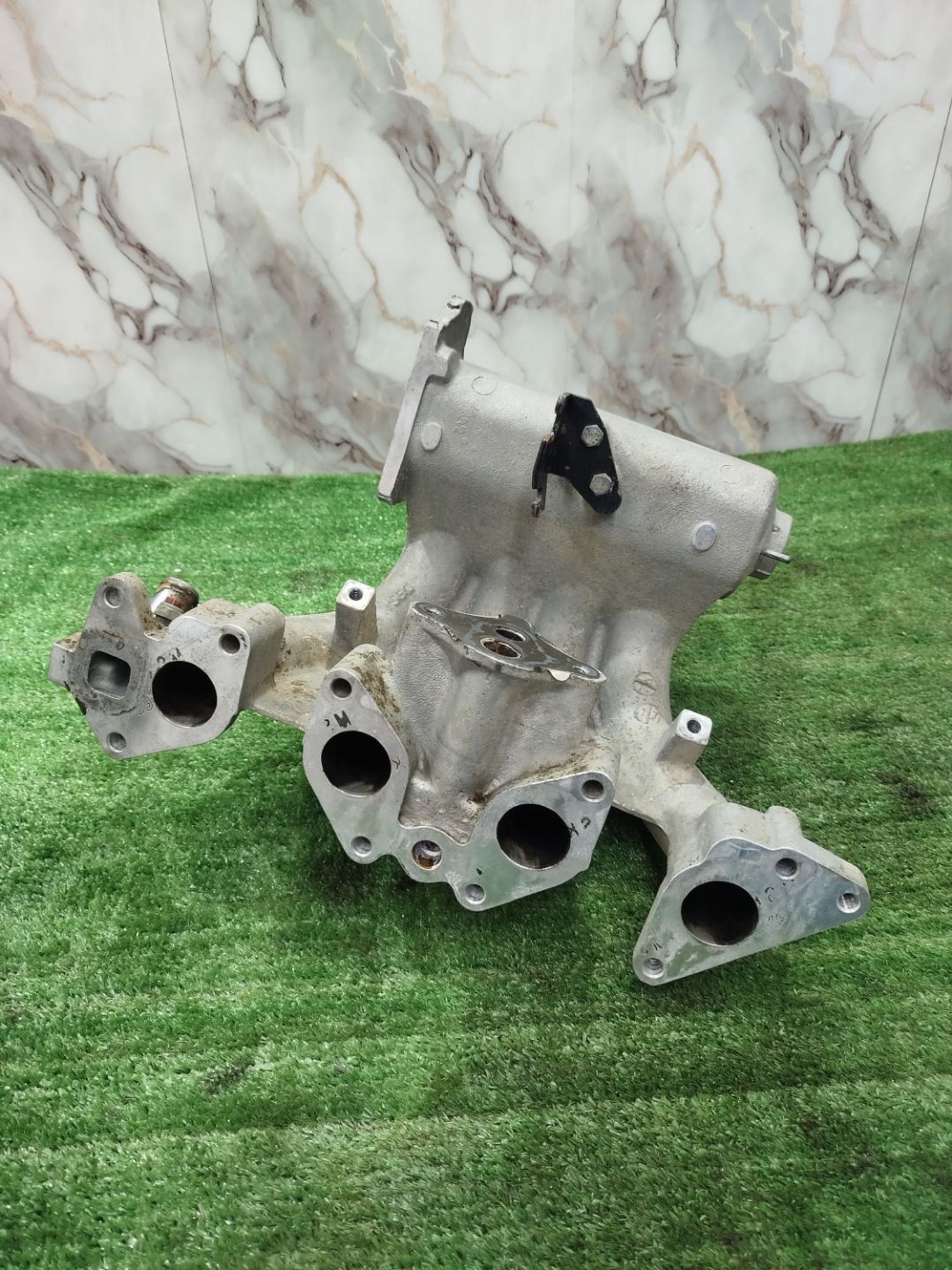 https://ycs.partsauto.market/partsauto-images/thmbs/userImages/2083c2a62fd034e59038f15de4c6b061/part/0329b5ed-ce89-461d-86f1-528b692bf66f_1780049226560.jpg