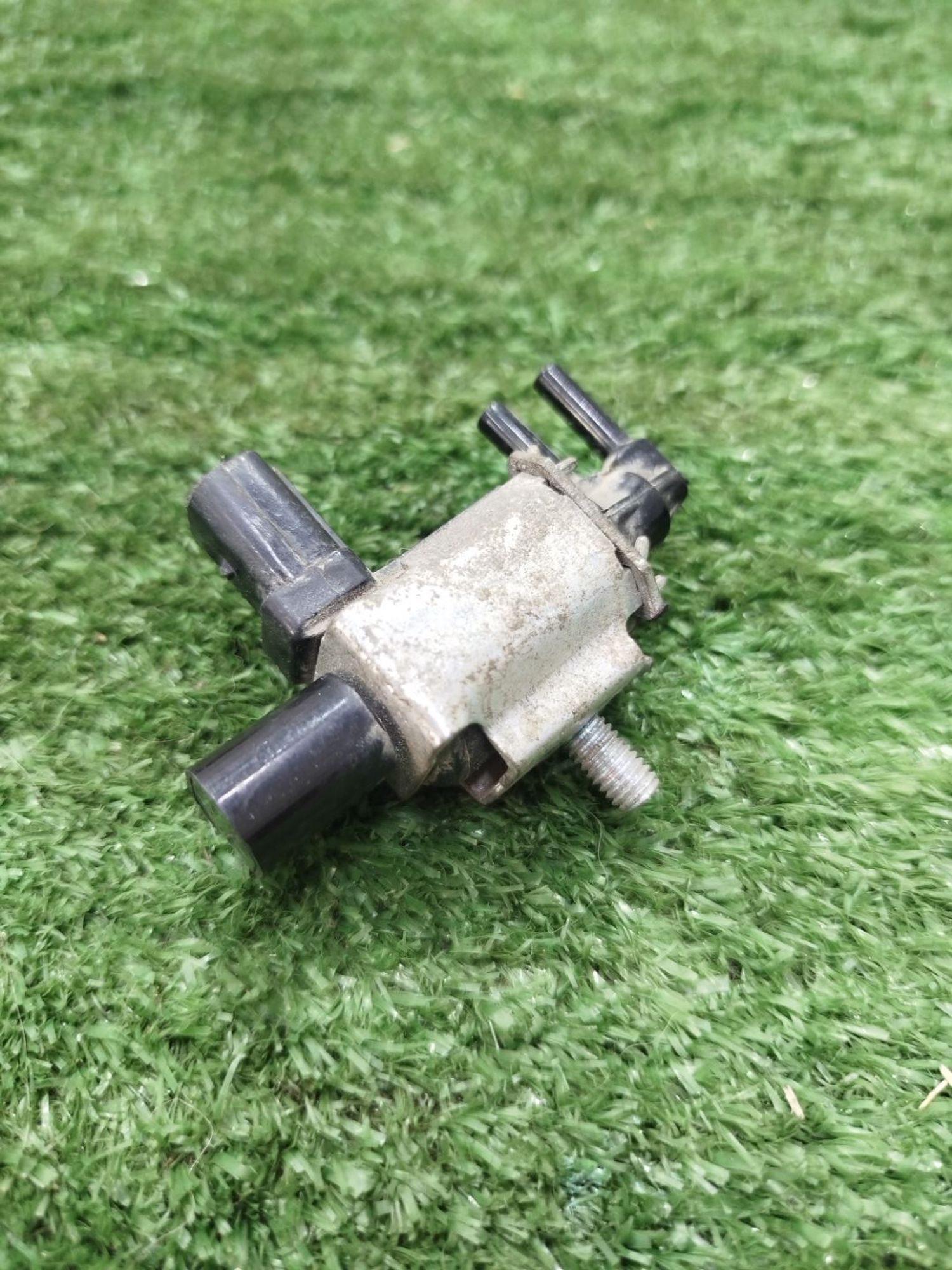 https://ycs.partsauto.market/partsauto-images/thmbs/userImages/2083c2a62fd034e59038f15de4c6b061/part/04890ec0-f345-4411-9cc4-87f824b2c5e9_1785684200673.jpg