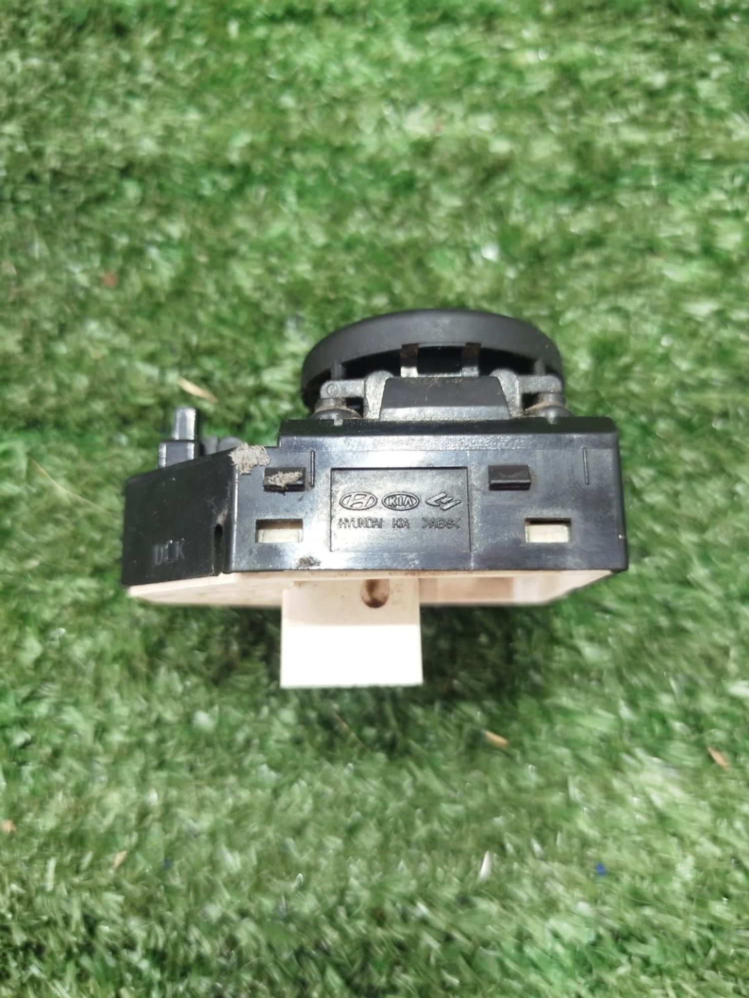 https://ycs.partsauto.market/partsauto-images/thmbs/userImages/2083c2a62fd034e59038f15de4c6b061/part/05fdd3b0-45db-4e91-a838-8b4b47070e63_1784804320664.jpg