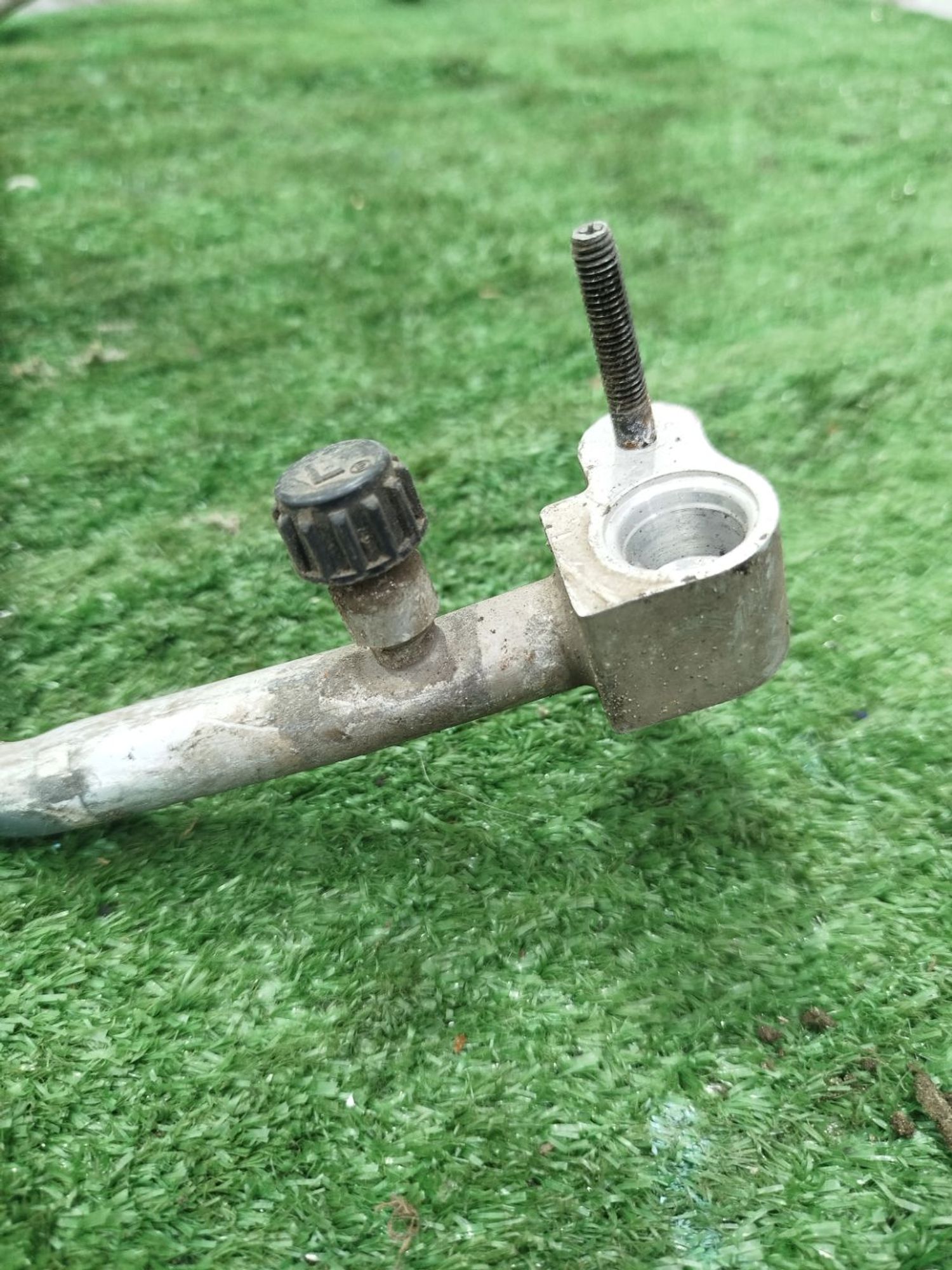 https://ycs.partsauto.market/partsauto-images/thmbs/userImages/2083c2a62fd034e59038f15de4c6b061/part/07910221-84a4-4603-8957-330ef1eae454_1784476445231.jpg