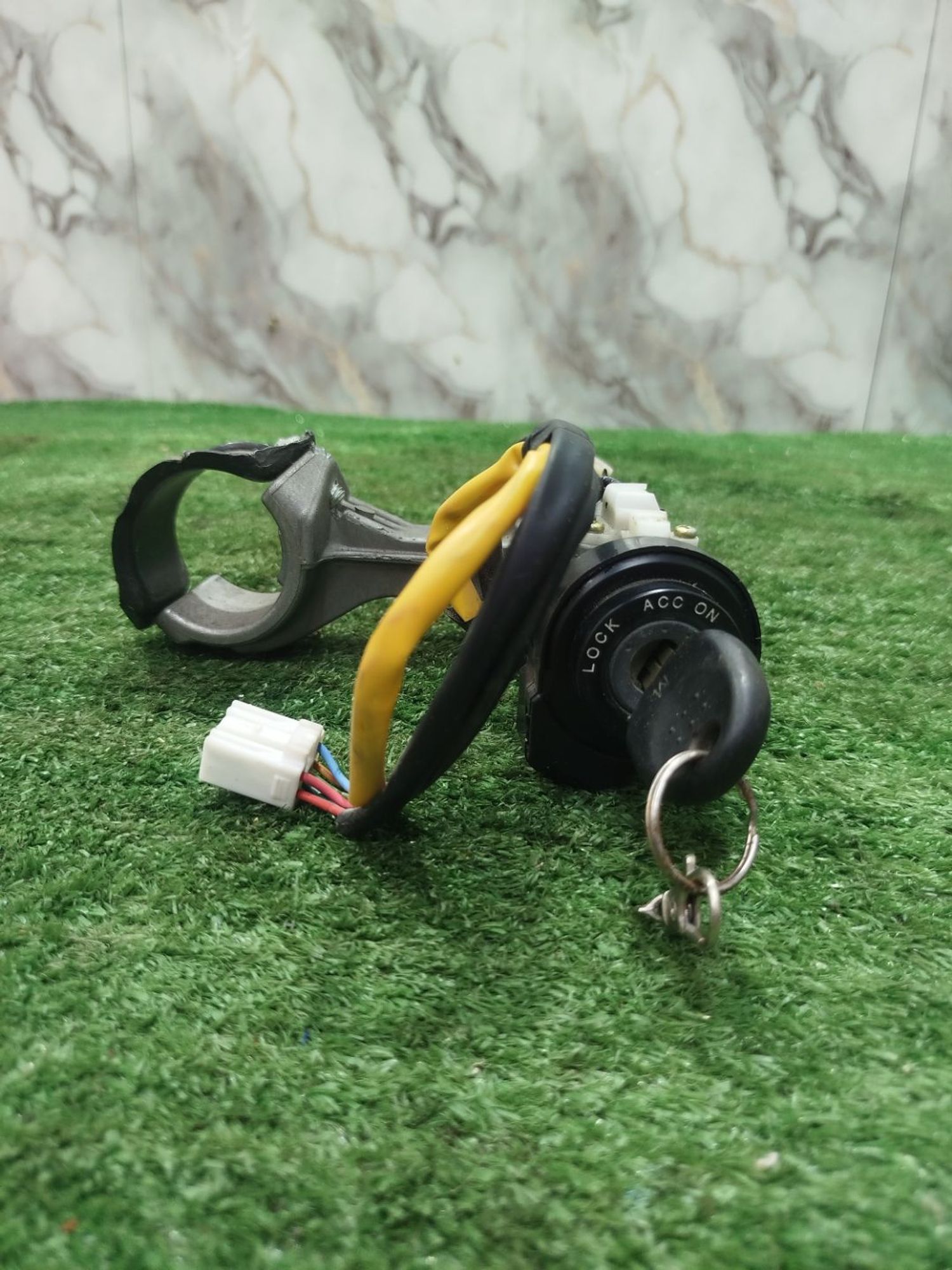 https://ycs.partsauto.market/partsauto-images/thmbs/userImages/2083c2a62fd034e59038f15de4c6b061/part/07a15f3c-6f75-4508-8403-a6aa93c2c95c_1784808497913.jpg