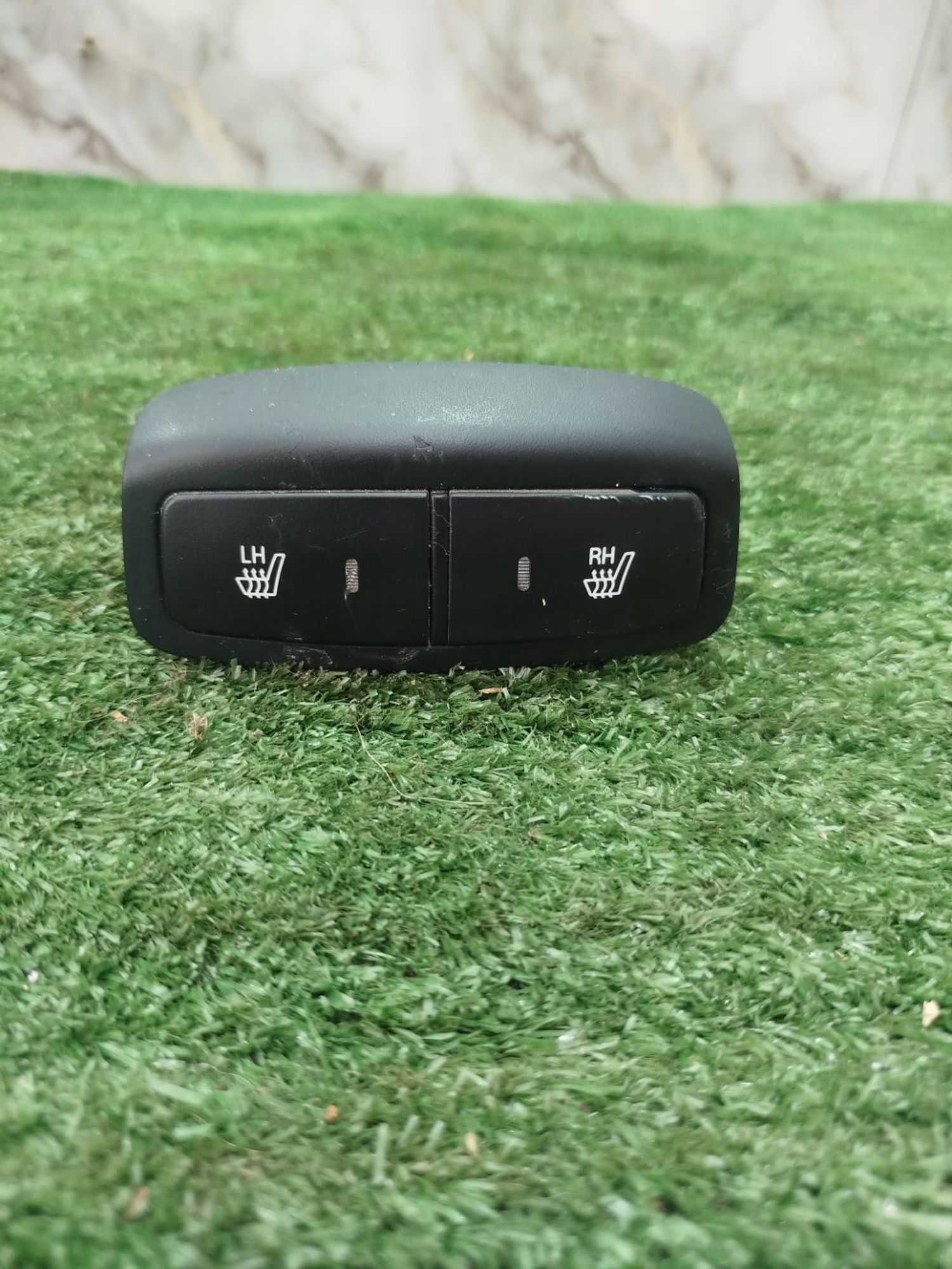 https://ycs.partsauto.market/partsauto-images/thmbs/userImages/2083c2a62fd034e59038f15de4c6b061/part/0a3b48e2-81a3-4505-9569-fd43ffeb9d5f_1784803837244.jpg