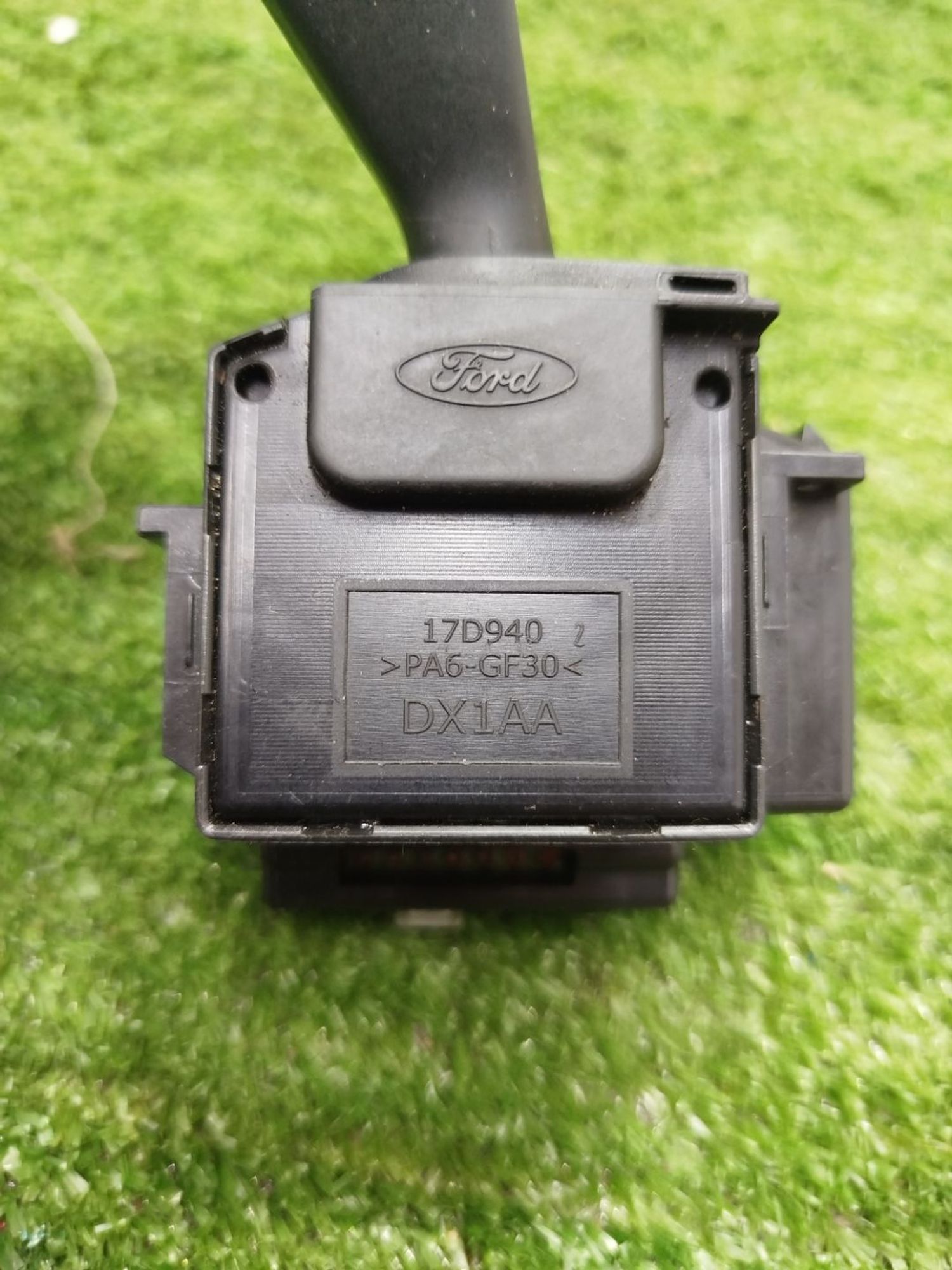 https://ycs.partsauto.market/partsauto-images/thmbs/userImages/2083c2a62fd034e59038f15de4c6b061/part/0a3ee603-bfff-4ce9-a87e-d44dbe102253_1785679096359.jpg