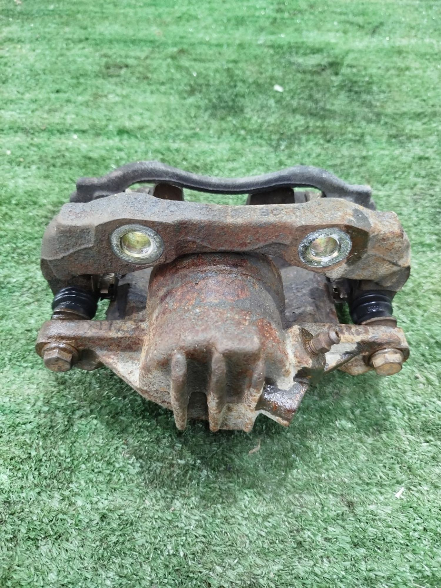 https://ycs.partsauto.market/partsauto-images/thmbs/userImages/2083c2a62fd034e59038f15de4c6b061/part/0bf5d98a-87d5-4a3d-87ad-4be6b8596648_1779127710494.jpg