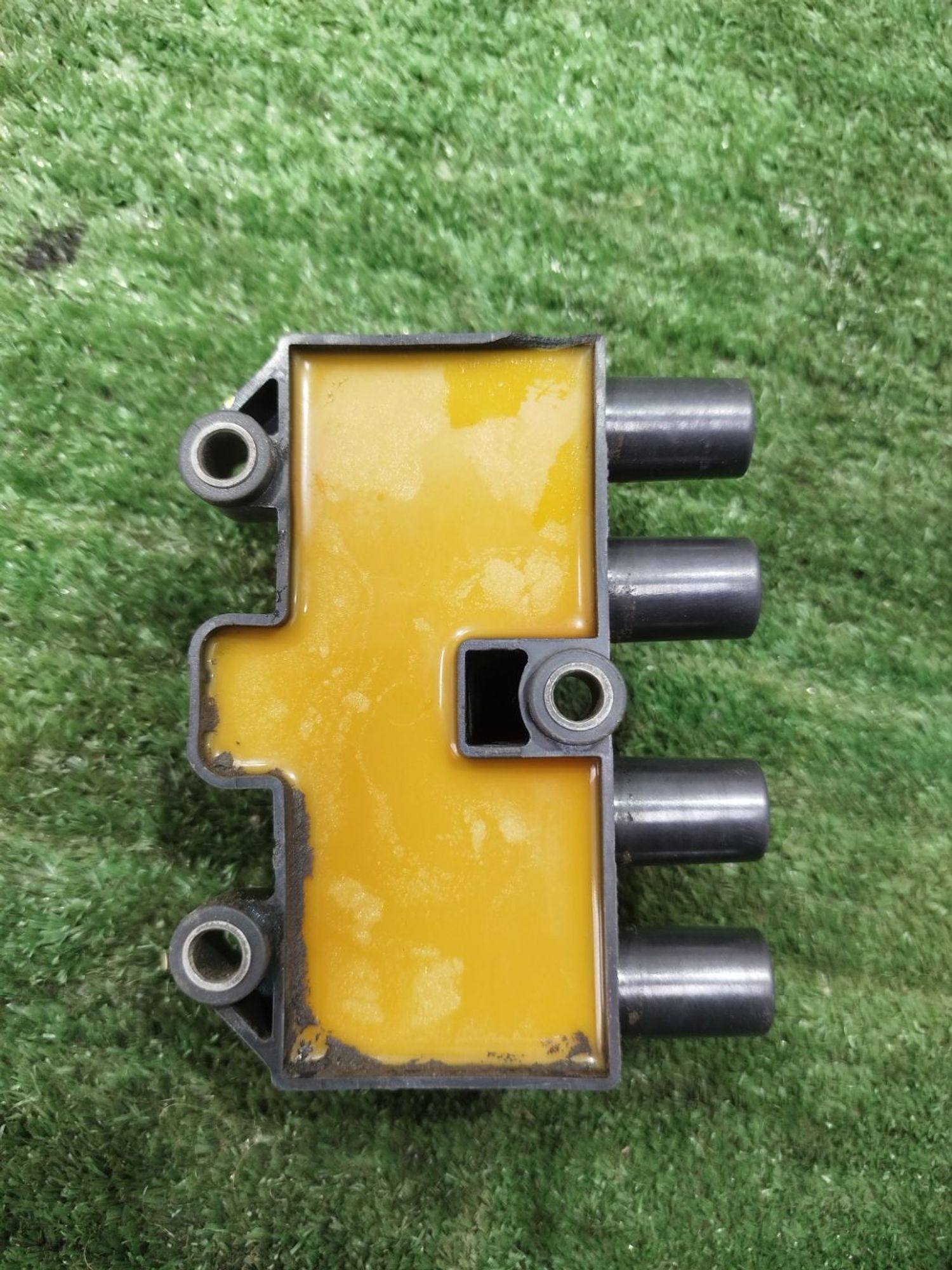 https://ycs.partsauto.market/partsauto-images/thmbs/userImages/2083c2a62fd034e59038f15de4c6b061/part/0eb9d974-69bb-4468-be0d-8c3a82b13d4e_1781085089908.jpg