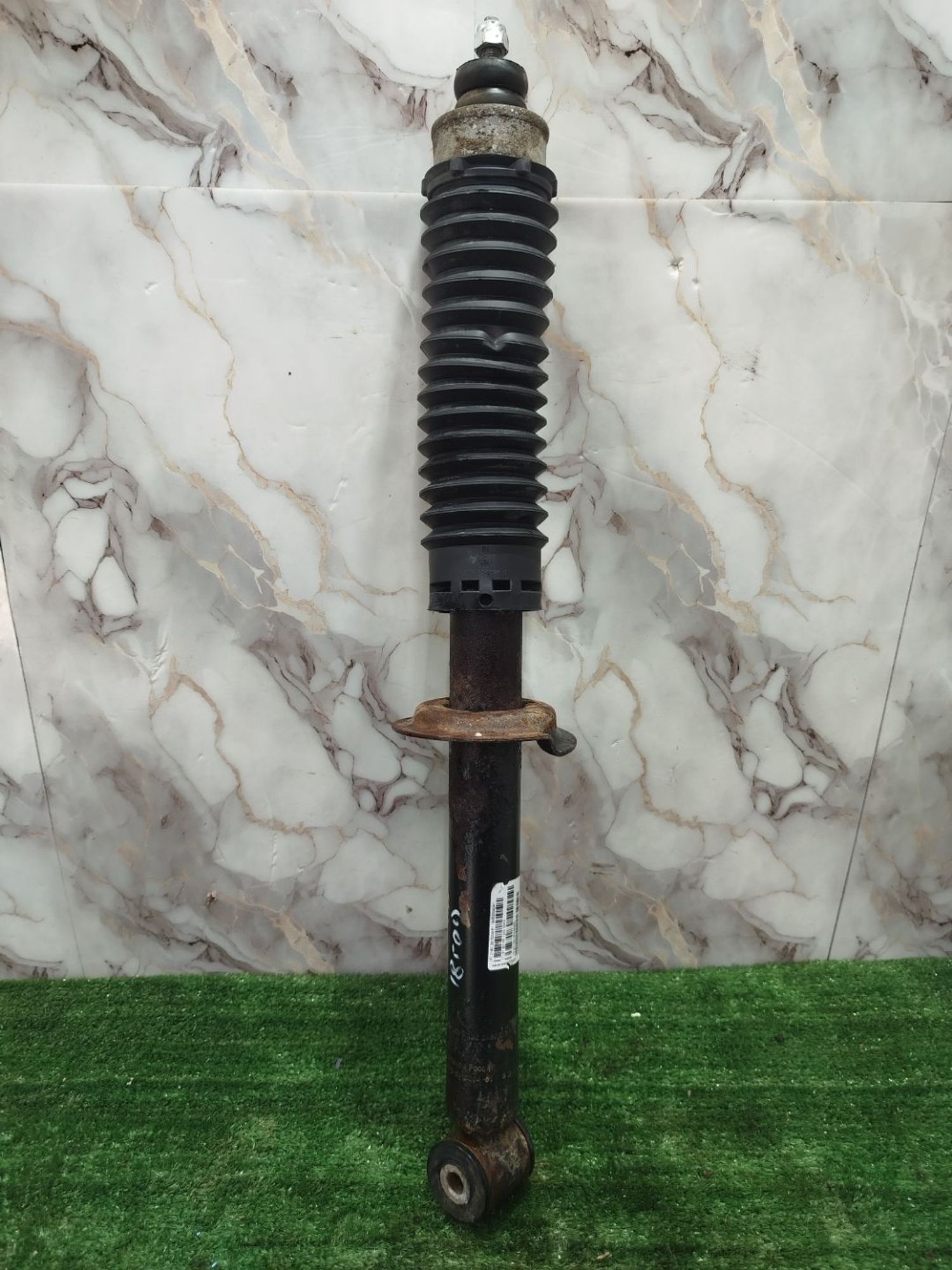 https://ycs.partsauto.market/partsauto-images/thmbs/userImages/2083c2a62fd034e59038f15de4c6b061/part/0f020209-6d6d-48bb-a1e6-122527bf2739_1784483106521.jpg