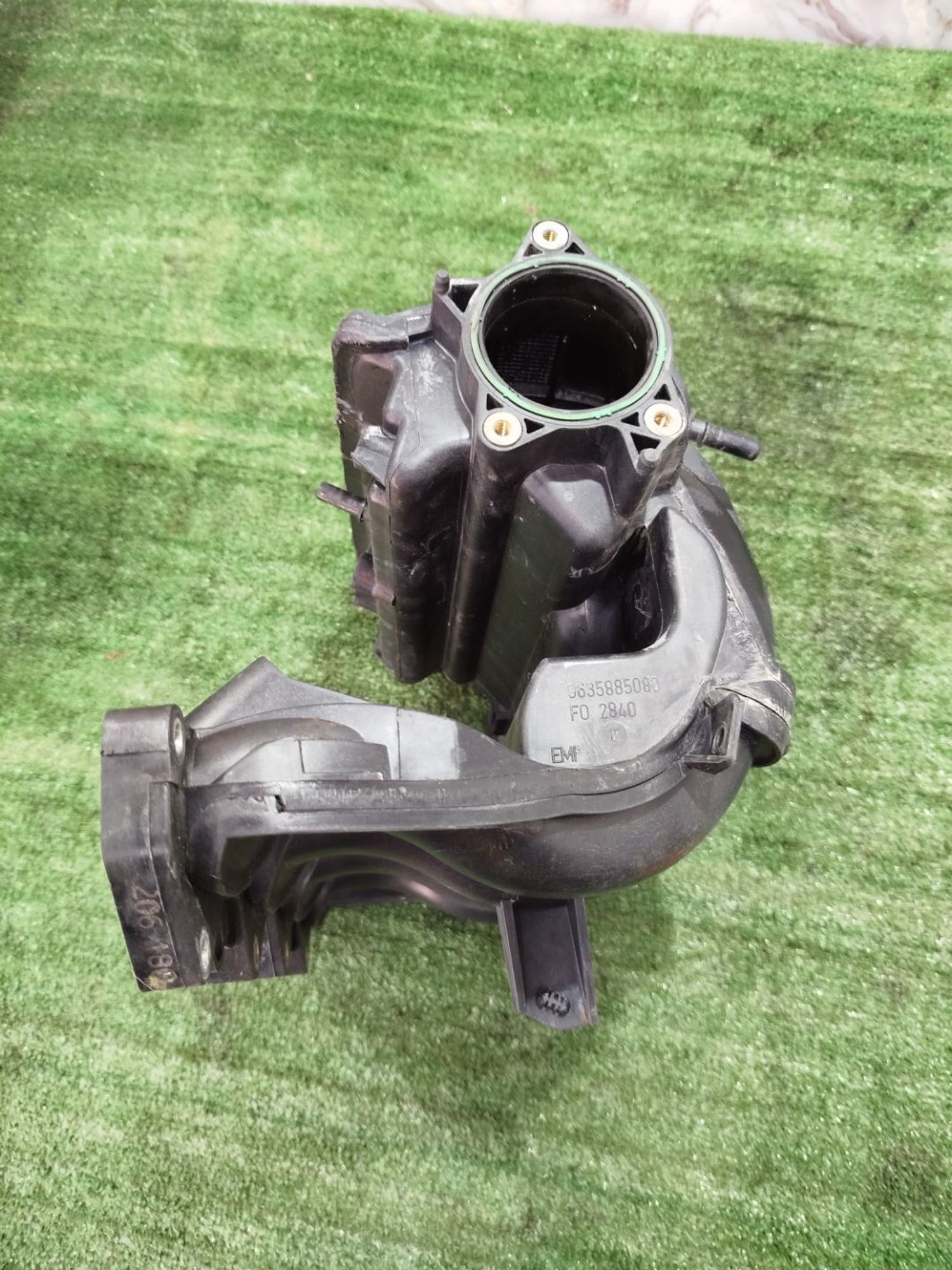 https://ycs.partsauto.market/partsauto-images/thmbs/userImages/2083c2a62fd034e59038f15de4c6b061/part/101aaaa4-8182-4b5c-8d1c-b2c67a01db82_1779129980718.jpg