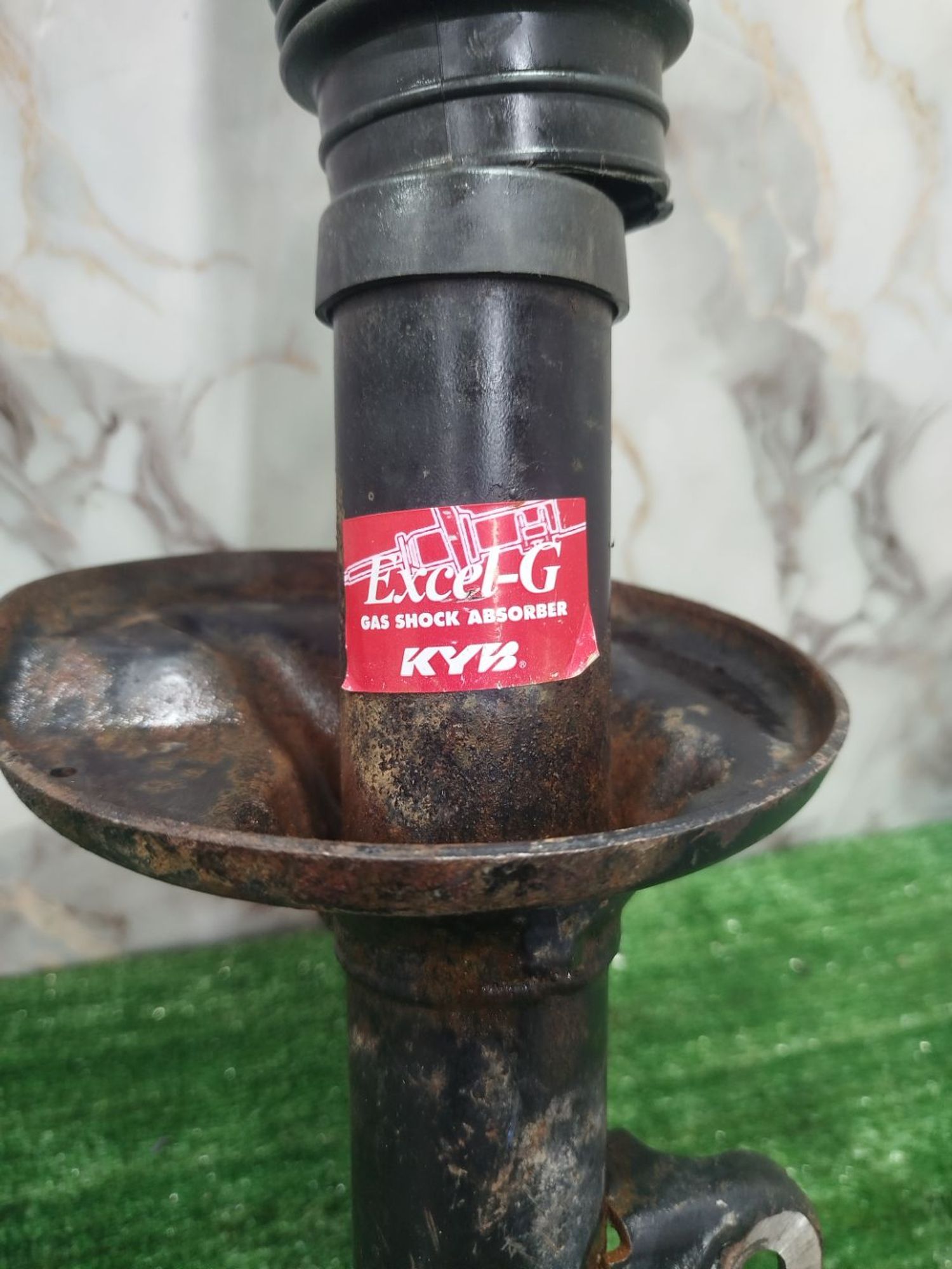 https://ycs.partsauto.market/partsauto-images/thmbs/userImages/2083c2a62fd034e59038f15de4c6b061/part/132df2d0-0f1e-4121-9539-86dd347726b1_1784378800216.jpg