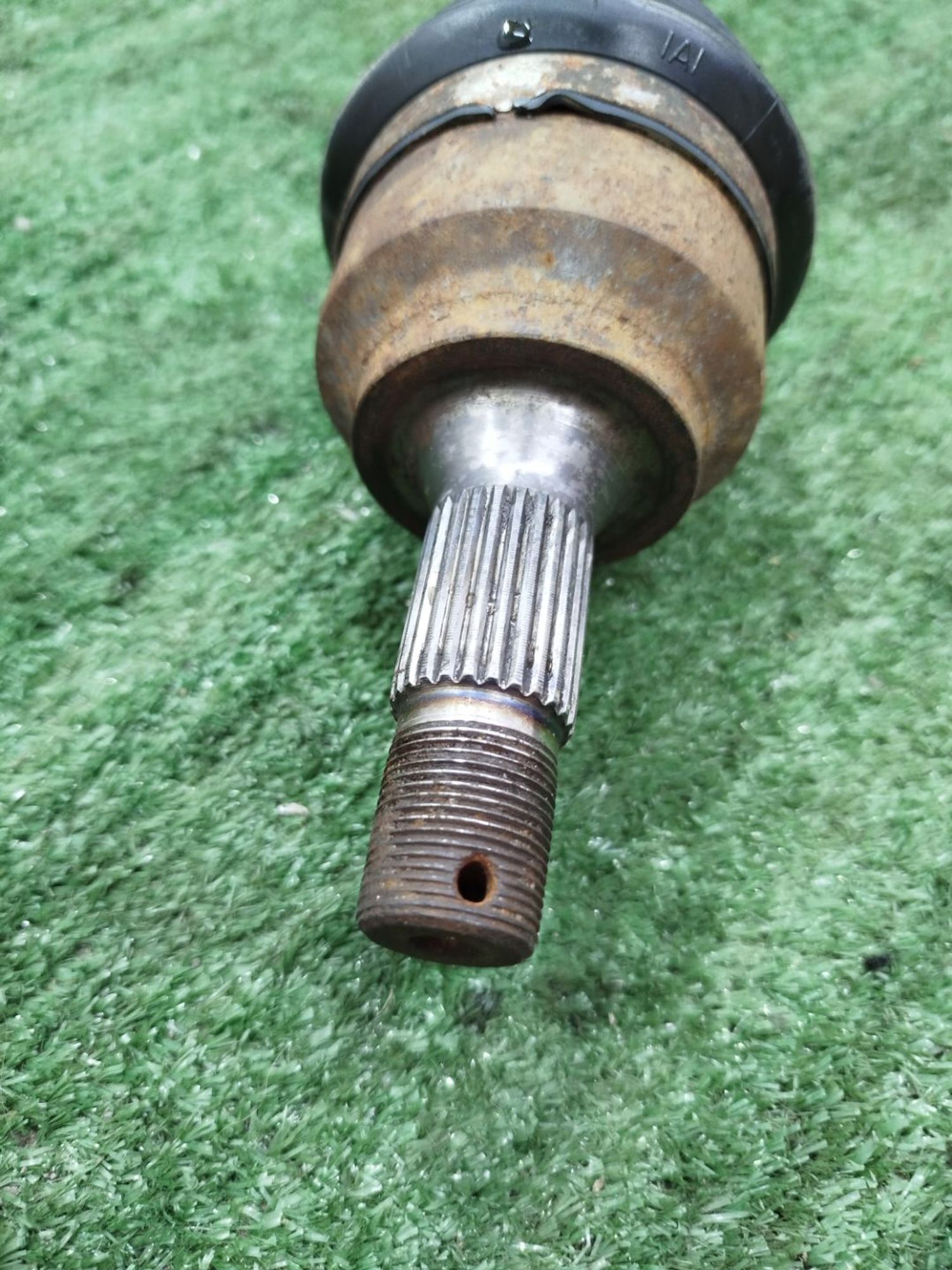 https://ycs.partsauto.market/partsauto-images/thmbs/userImages/2083c2a62fd034e59038f15de4c6b061/part/13a913e9-94ae-43e0-b12e-864b721b797a_1779125913401.jpg