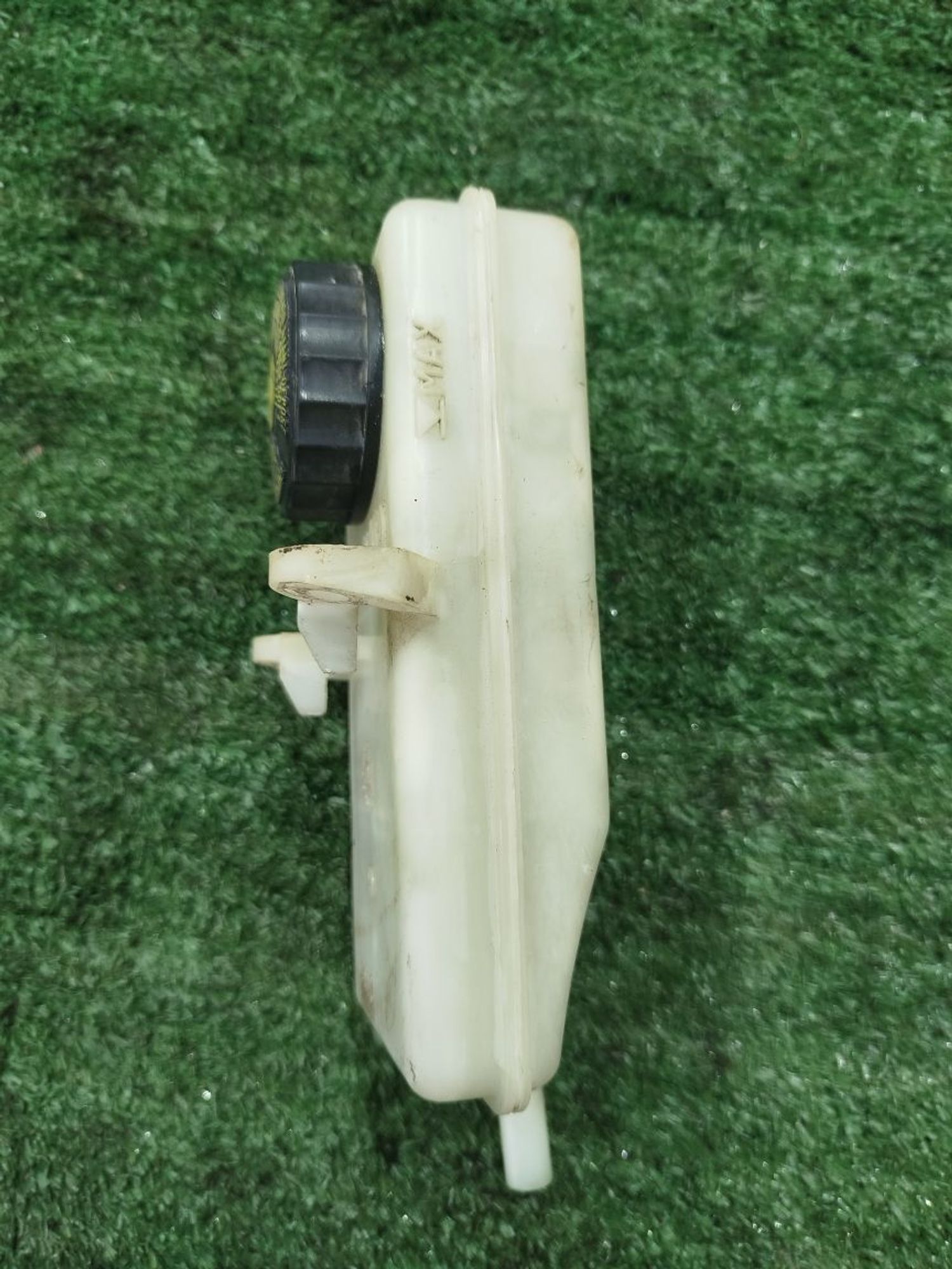 https://ycs.partsauto.market/partsauto-images/thmbs/userImages/2083c2a62fd034e59038f15de4c6b061/part/142cea3e-0661-4477-b1d3-03189d1ab957_1779875517072.jpg