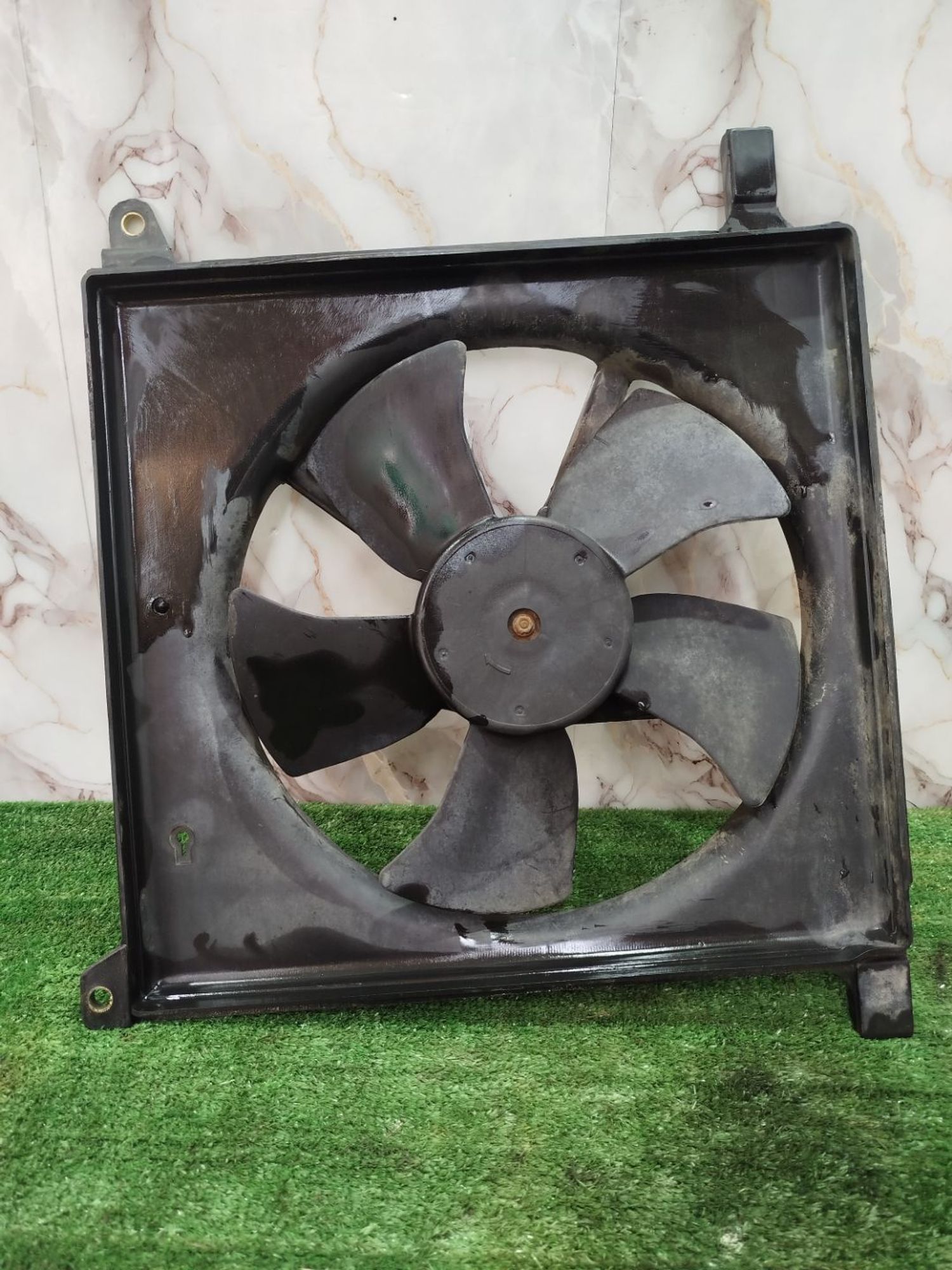 https://ycs.partsauto.market/partsauto-images/thmbs/userImages/2083c2a62fd034e59038f15de4c6b061/part/18fc51c5-5f52-4434-9391-259a999a7167_1782077763472.jpg