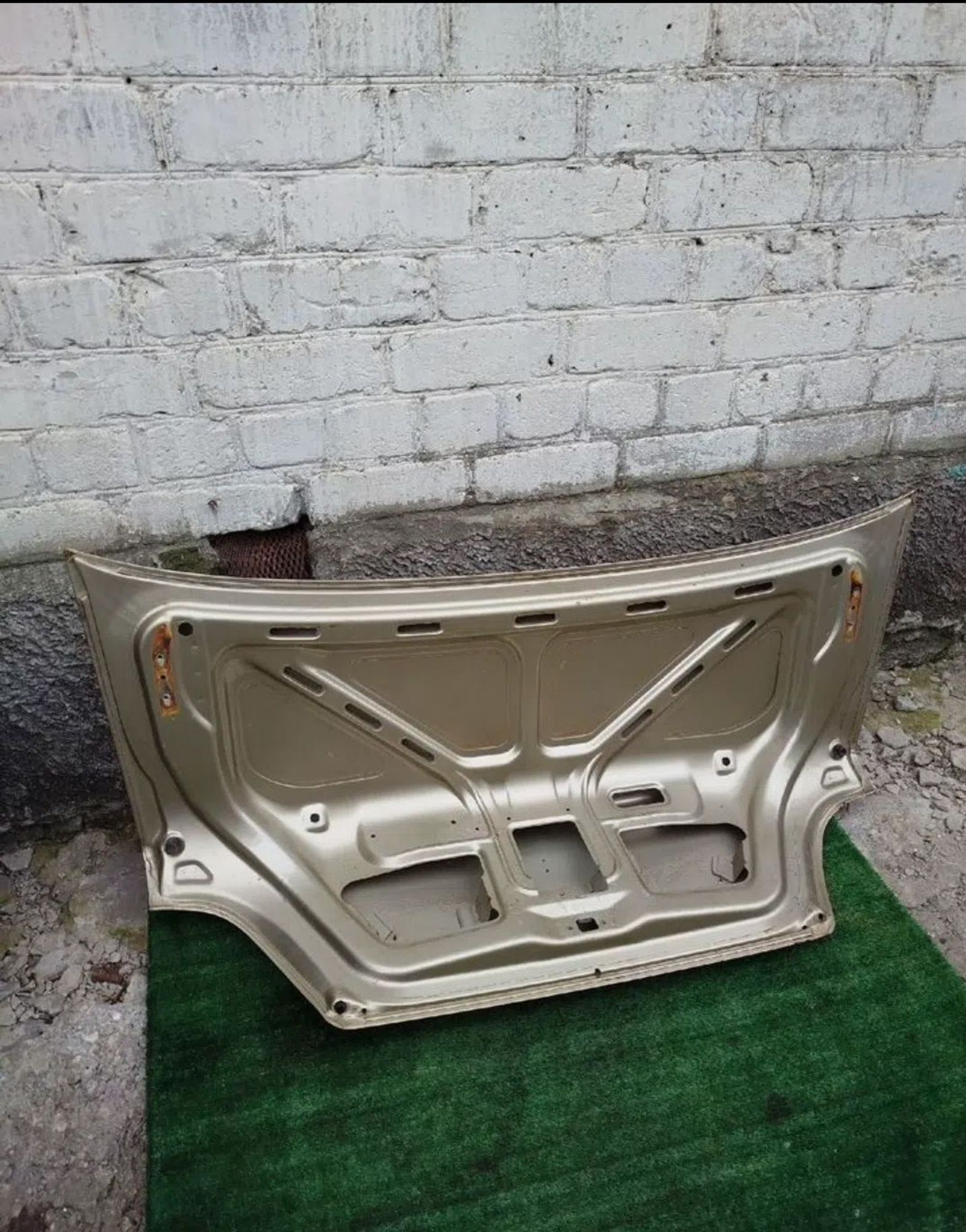 https://ycs.partsauto.market/partsauto-images/thmbs/userImages/2083c2a62fd034e59038f15de4c6b061/part/1e95f2a1-0a5e-48ae-859e-929c093e0879_1785555024629.jpg